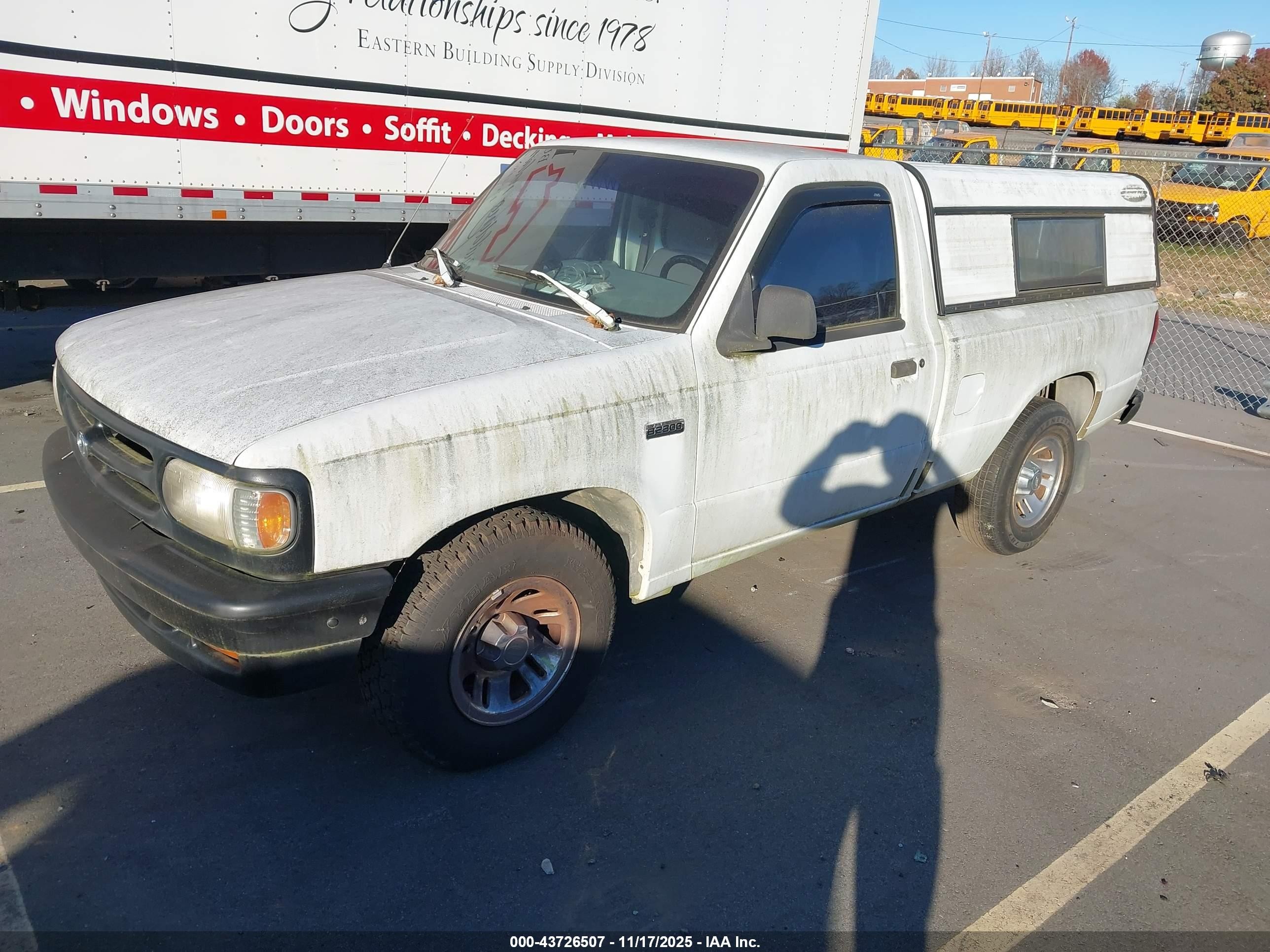 1994 Mazda B2300   Белый vin: 4F4CR12A5RTM05076
