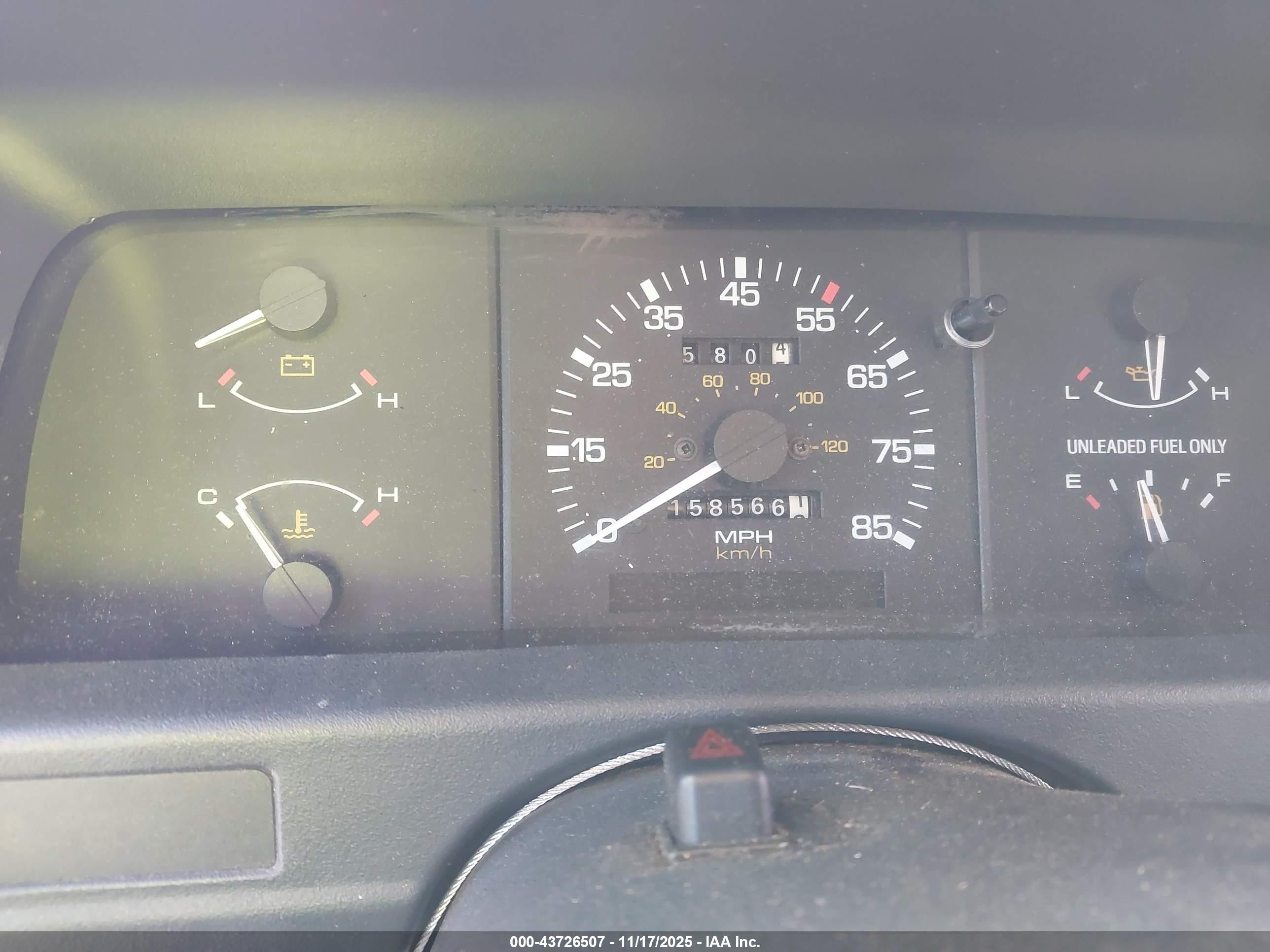 1994 Mazda B2300   Белый vin: 4F4CR12A5RTM05076