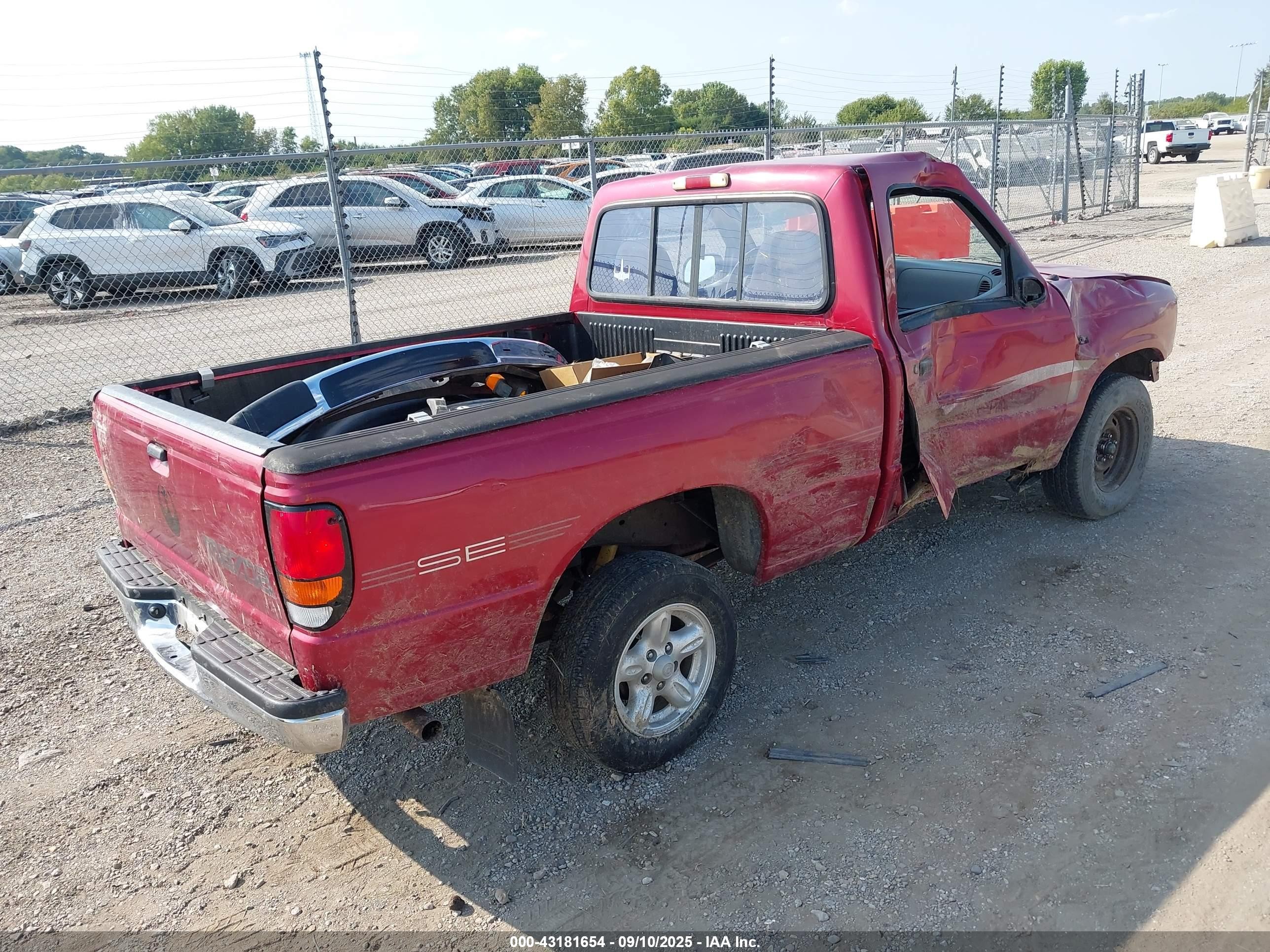 1996 Mazda B2300   Burgundy vin: 4F4CR12A5TTM18580