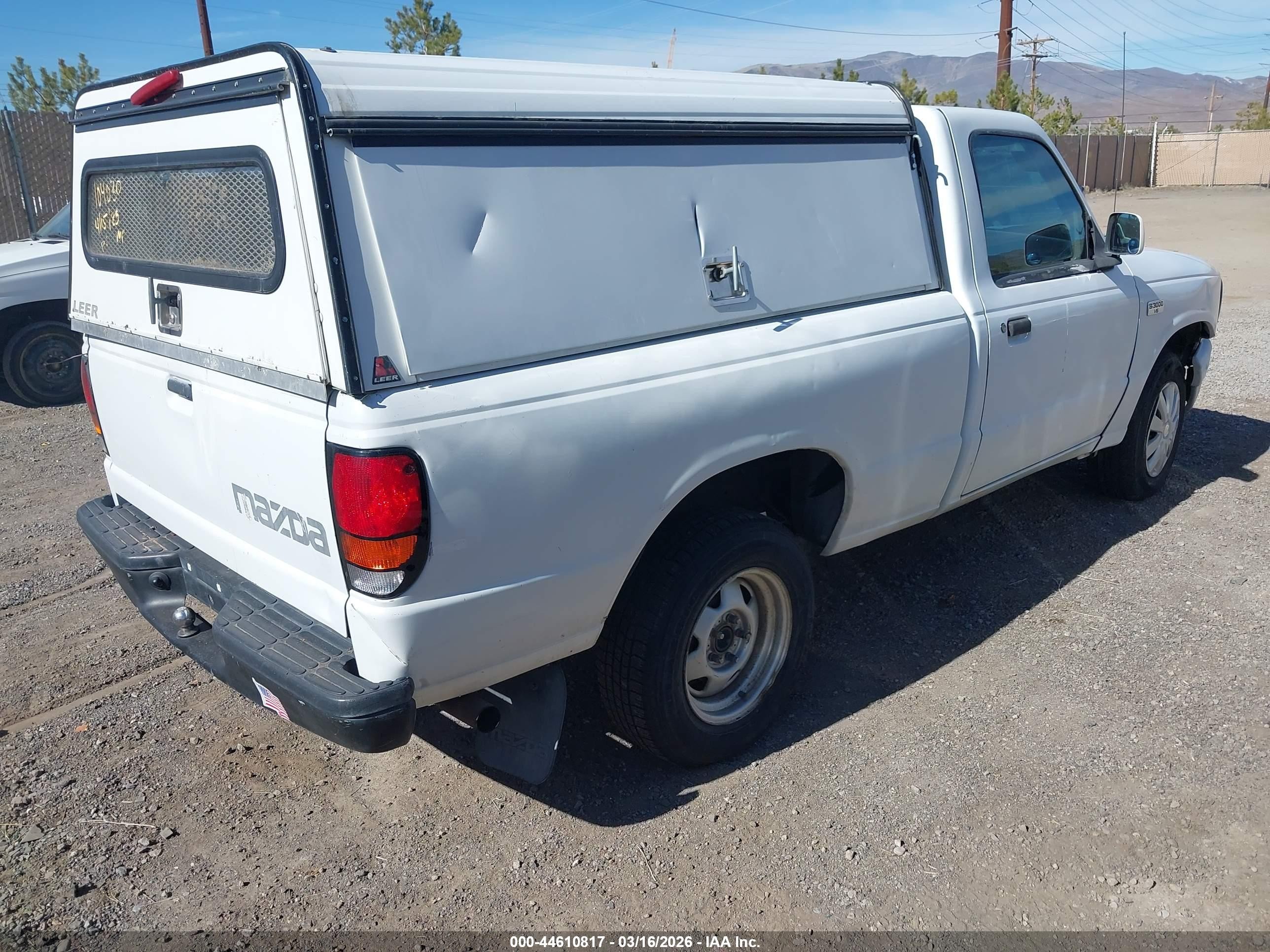 1994 Mazda B2300   White vin: 4F4CR12A7RTM61083