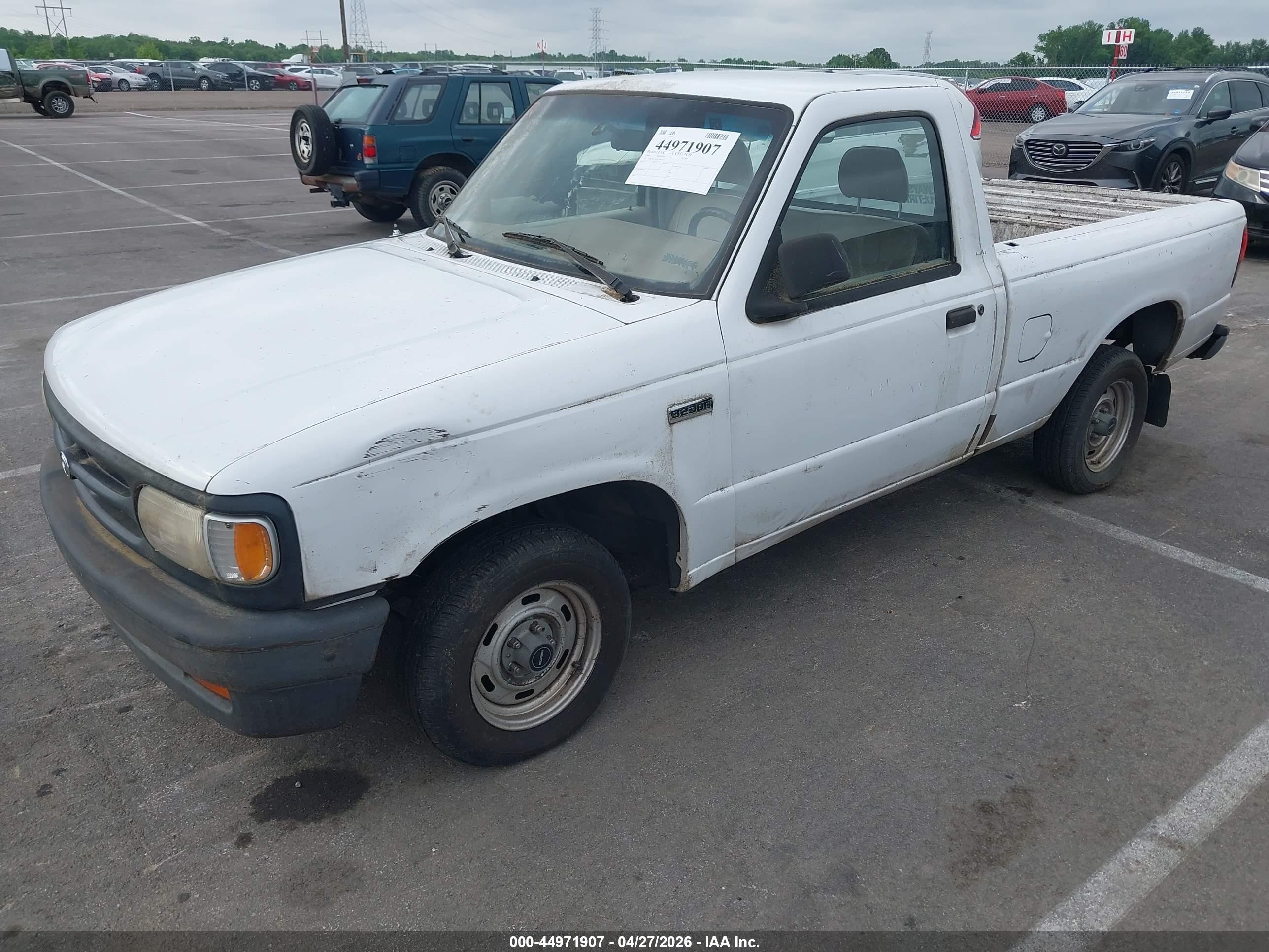 1994 Mazda B2300   Белый vin: 4F4CR12A9RTM91671