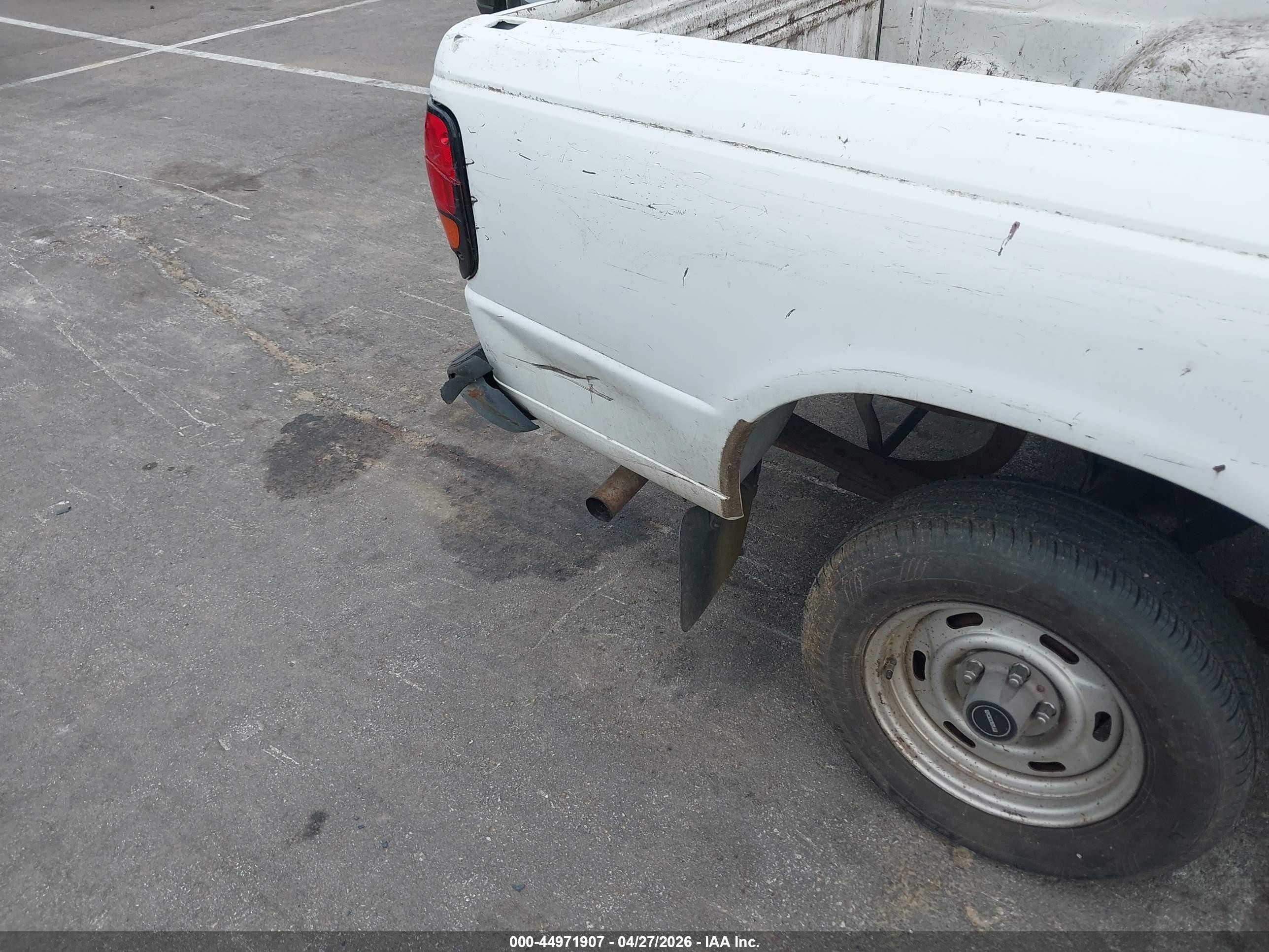 1994 Mazda B2300   Белый vin: 4F4CR12A9RTM91671