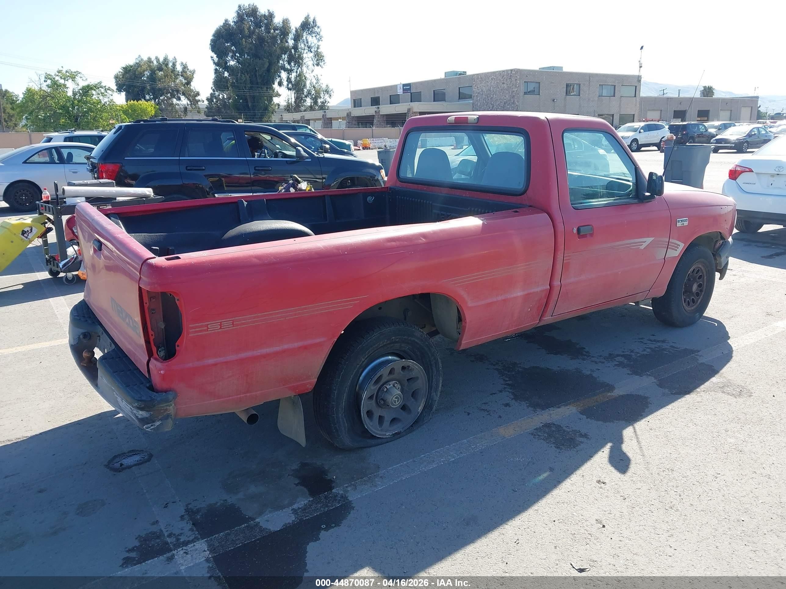 1994 Mazda B3000   Red vin: 4F4CR12U8RTM10380
