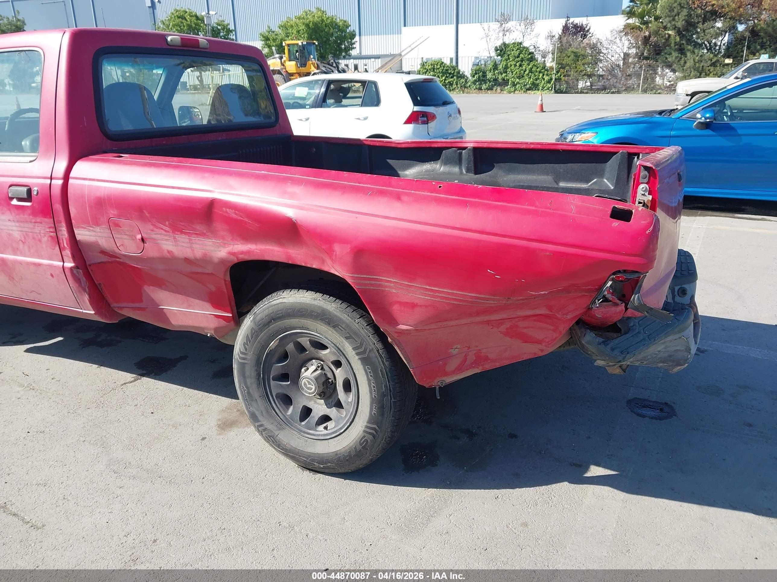 1994 Mazda B3000   Red vin: 4F4CR12U8RTM10380