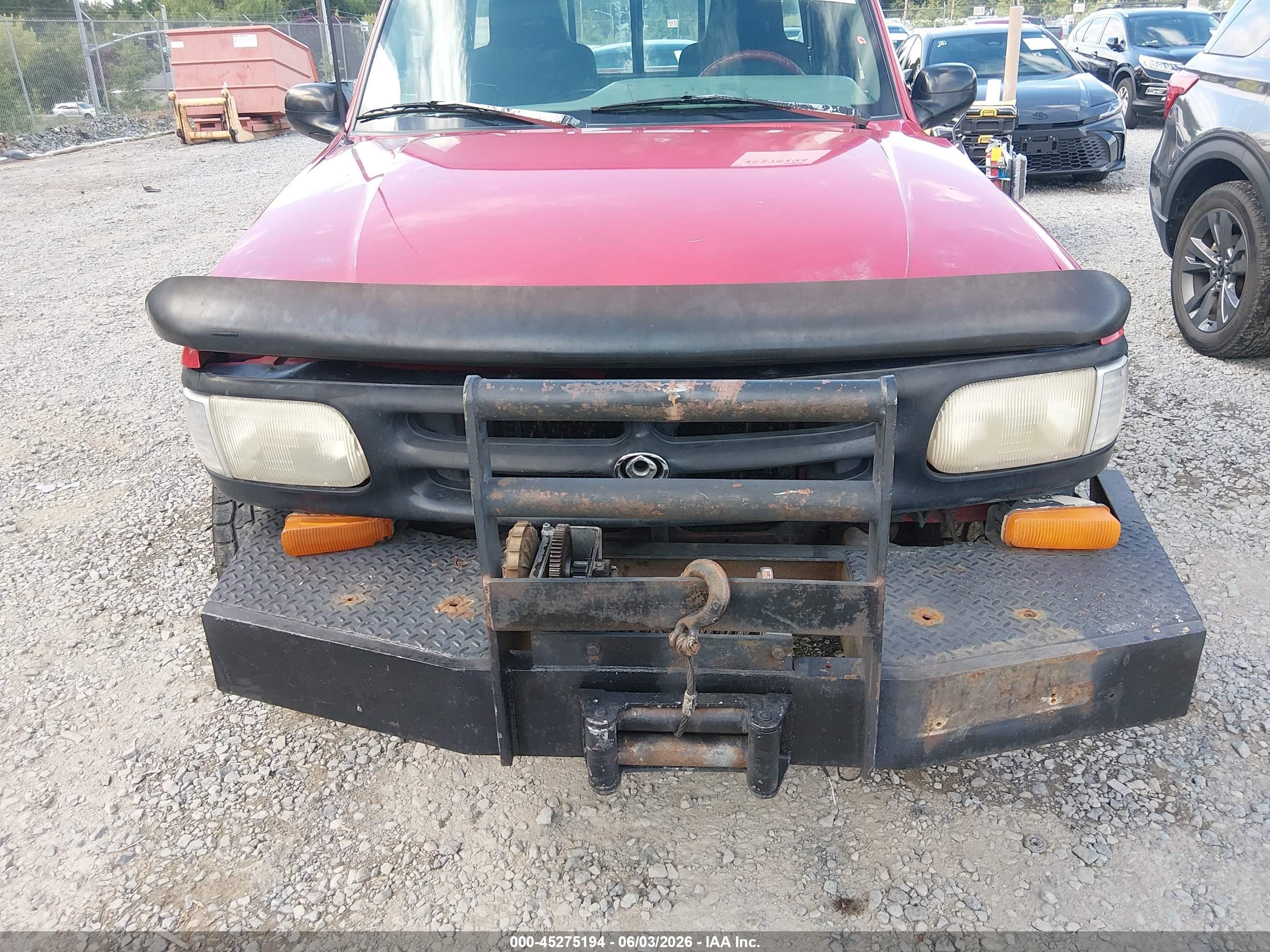 1994 Mazda B4000   Red vin: 4F4CR13X1RTM15042
