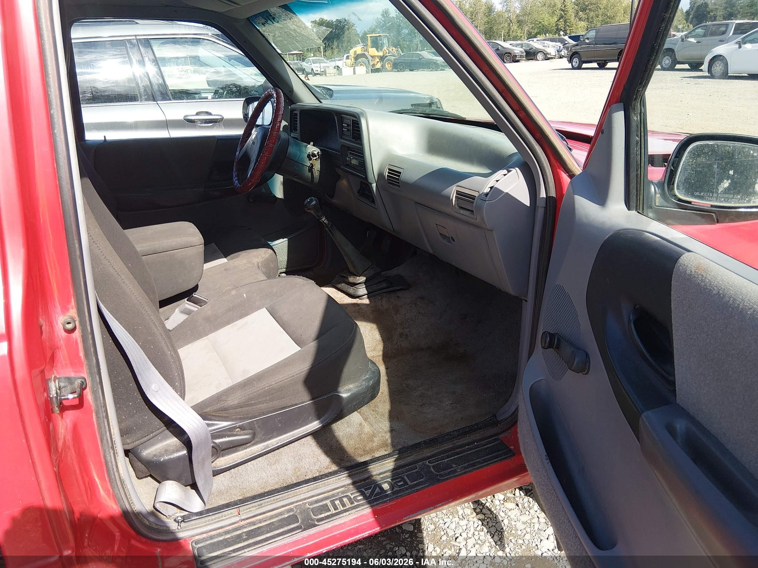 1994 Mazda B4000   Red vin: 4F4CR13X1RTM15042