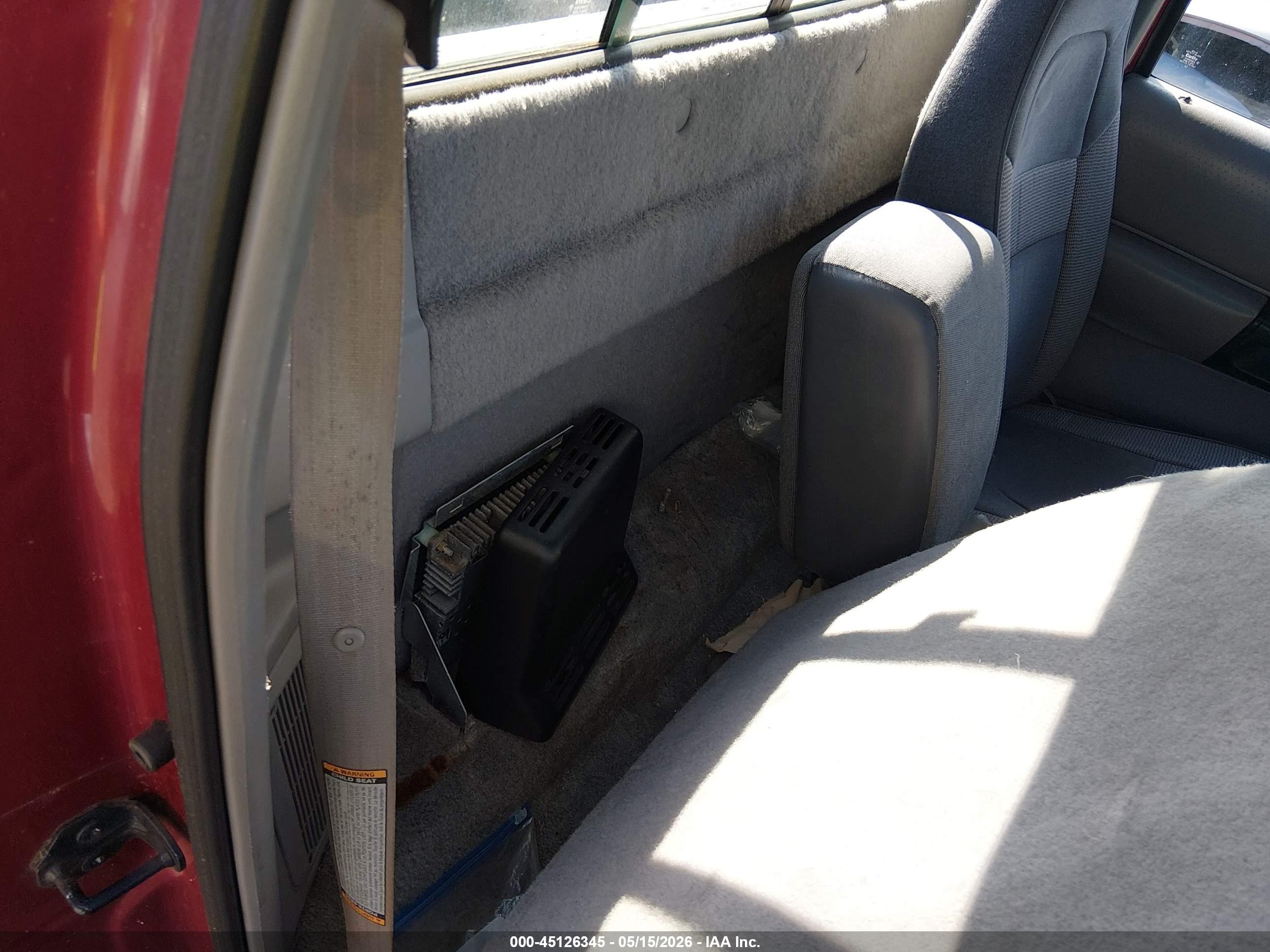 1996 Mazda B4000   Red vin: 4F4CR13XXTTM07450