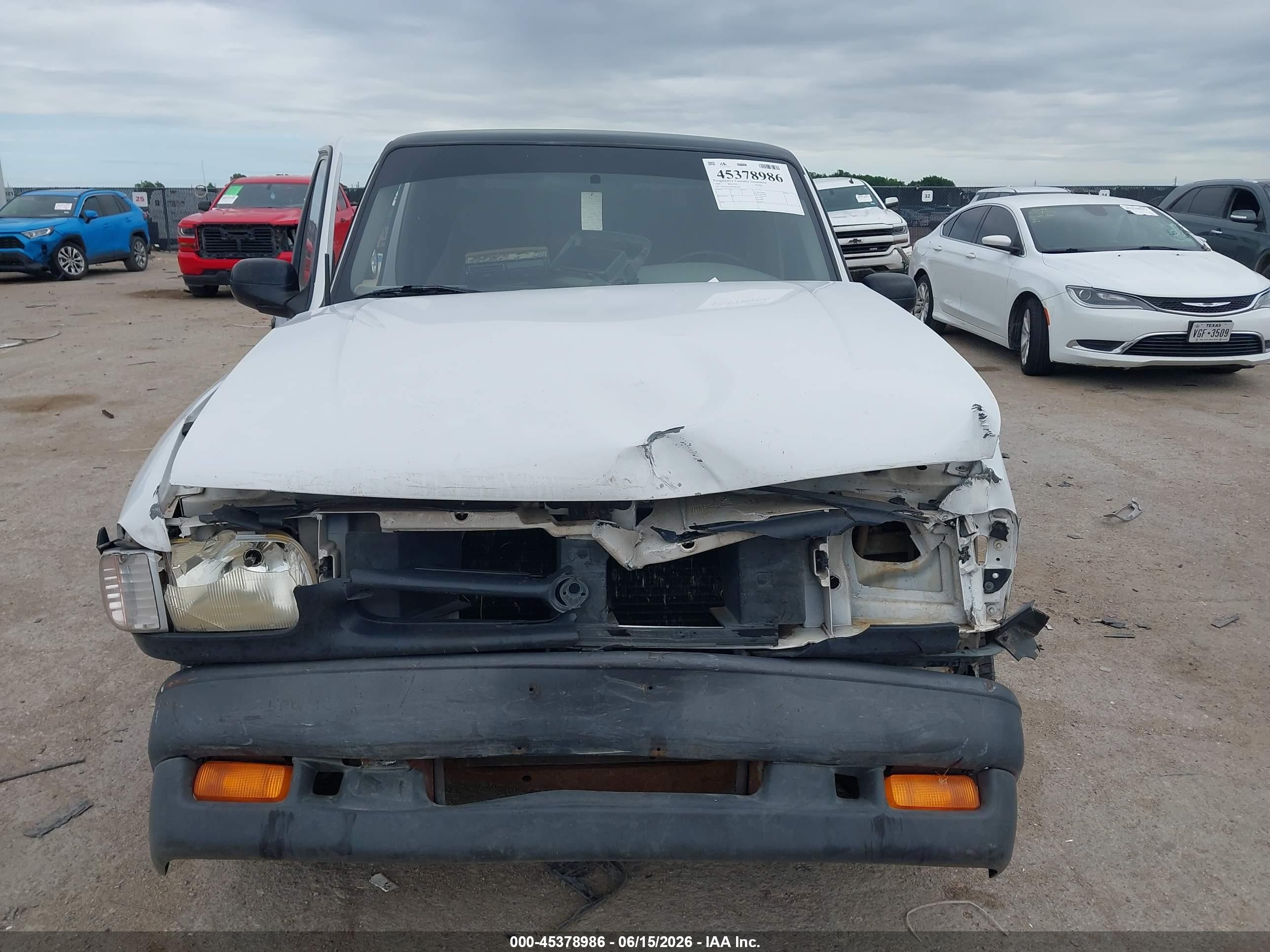 1995 Mazda B2300 Cab Plus White vin: 4F4CR16A3STM03505