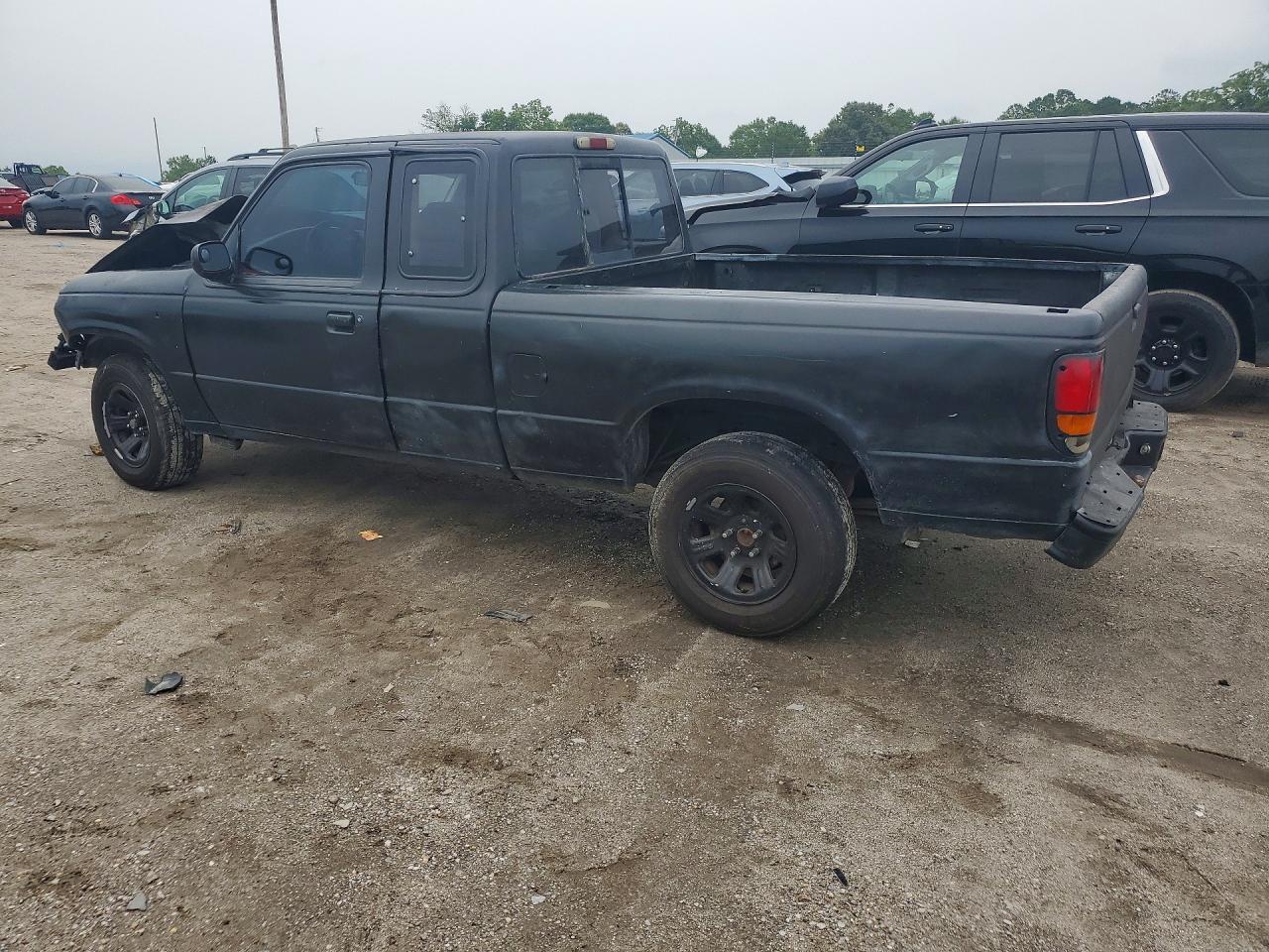 1995 Mazda B2300 Cab Plus Black vin: 4F4CR16A3STM07599