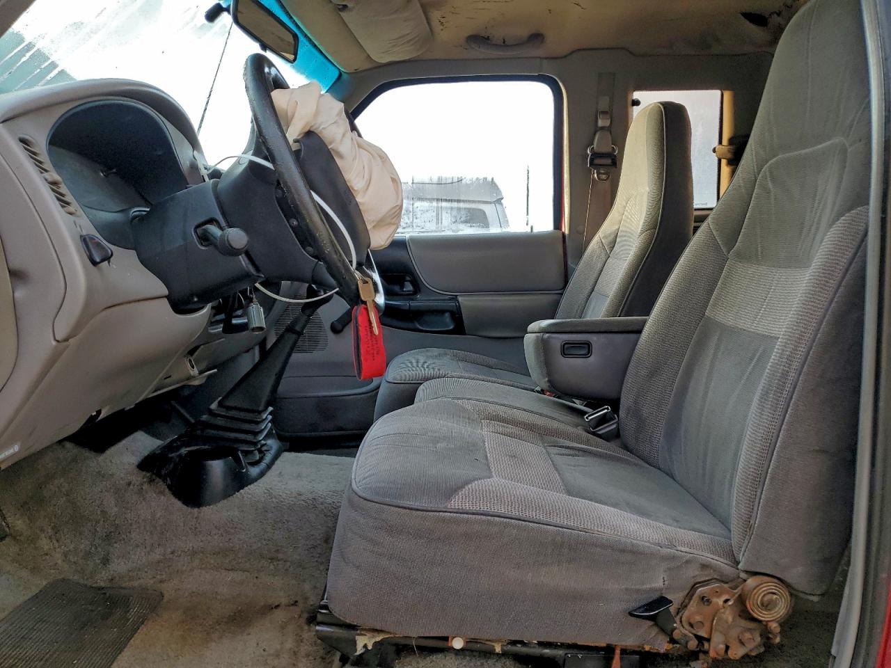 1996 Mazda B2300 Cab Plus Бордовый vin: 4F4CR16A3TTM33346