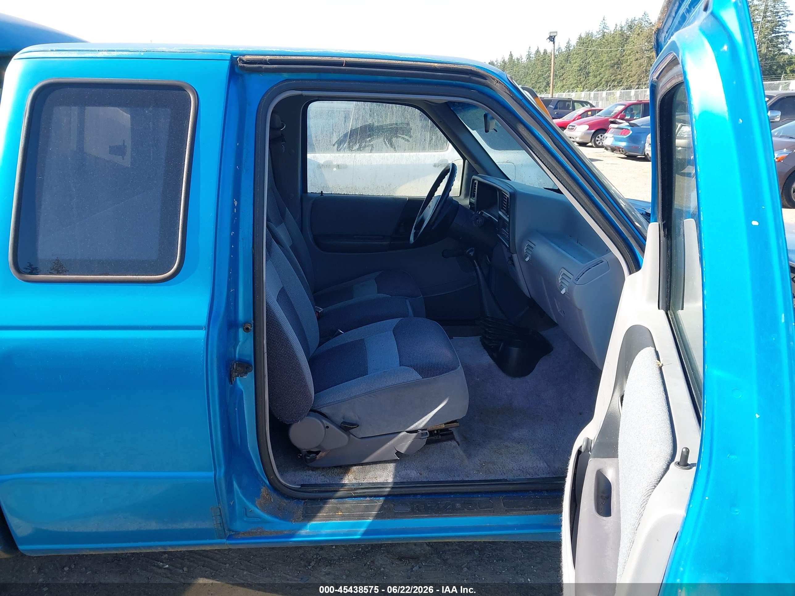 1994 Mazda B2300 Cab Plus Синий vin: 4F4CR16A4RTM76523