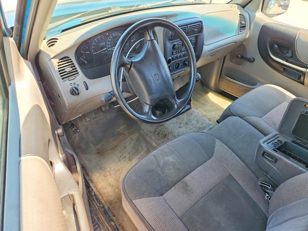 1995 Mazda B2300 Cab Plus Blue vin: 4F4CR16A4STM20667