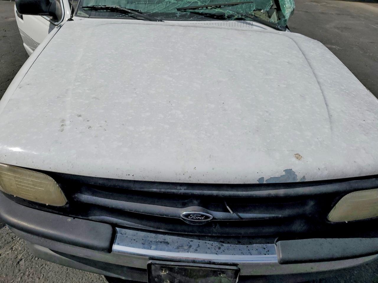 1997 Mazda B2300 Cab Plus Белый vin: 4F4CR16A5VTM34758