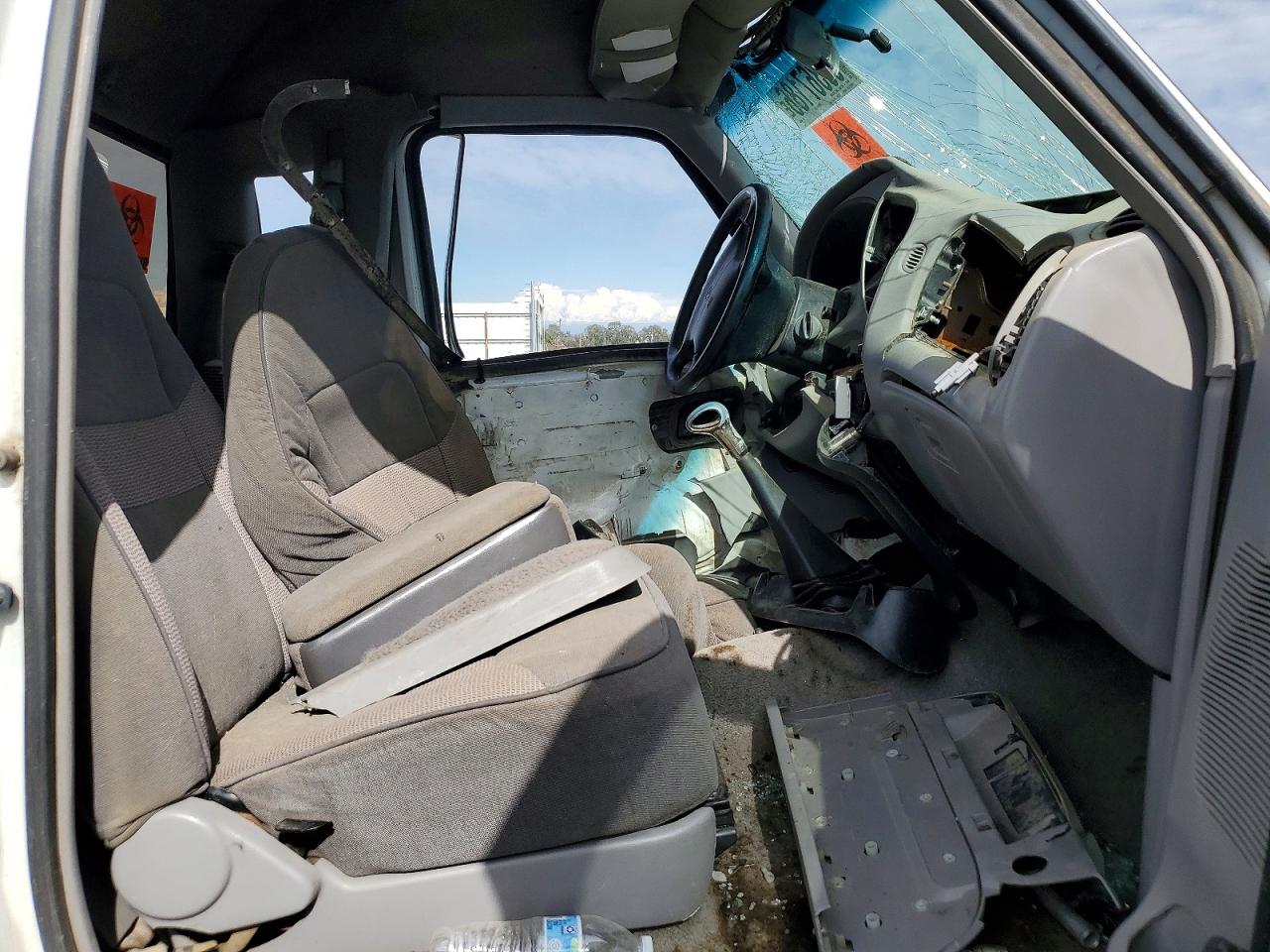 1997 Mazda B2300 Cab Plus Белый vin: 4F4CR16A5VTM34758