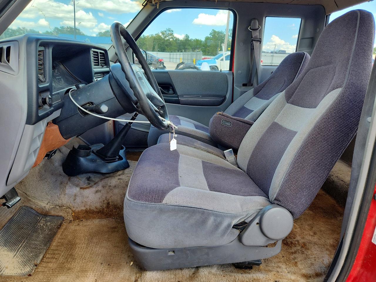1994 Mazda B2300 Cab Plus Red vin: 4F4CR16A8RTM63967