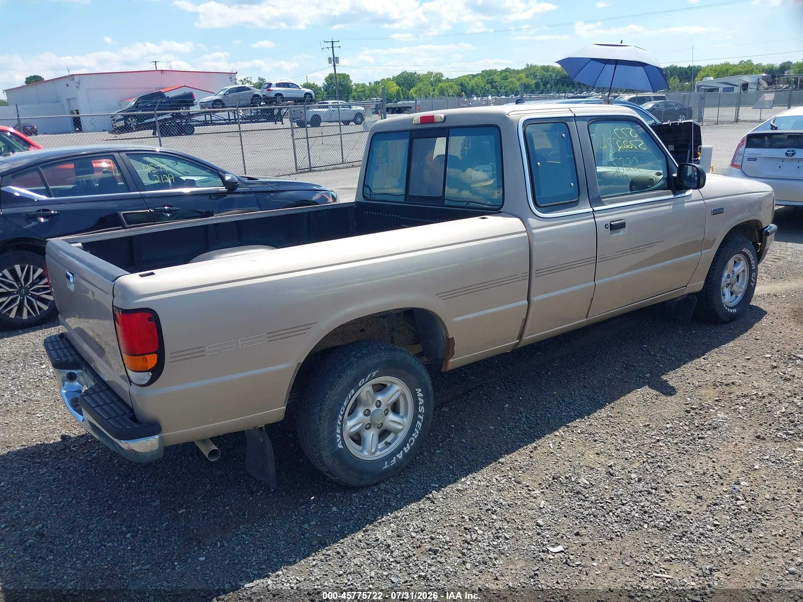 1997 Mazda B2300 Se Champagne vin: 4F4CR16AXVTM34769