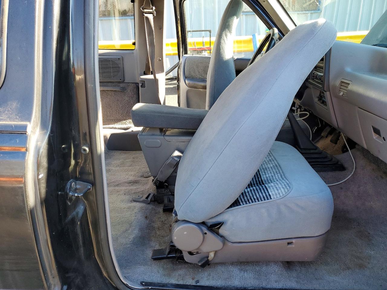 1994 Mazda B3000 Cab Plus Silver vin: 4F4CR16U4RTM47310