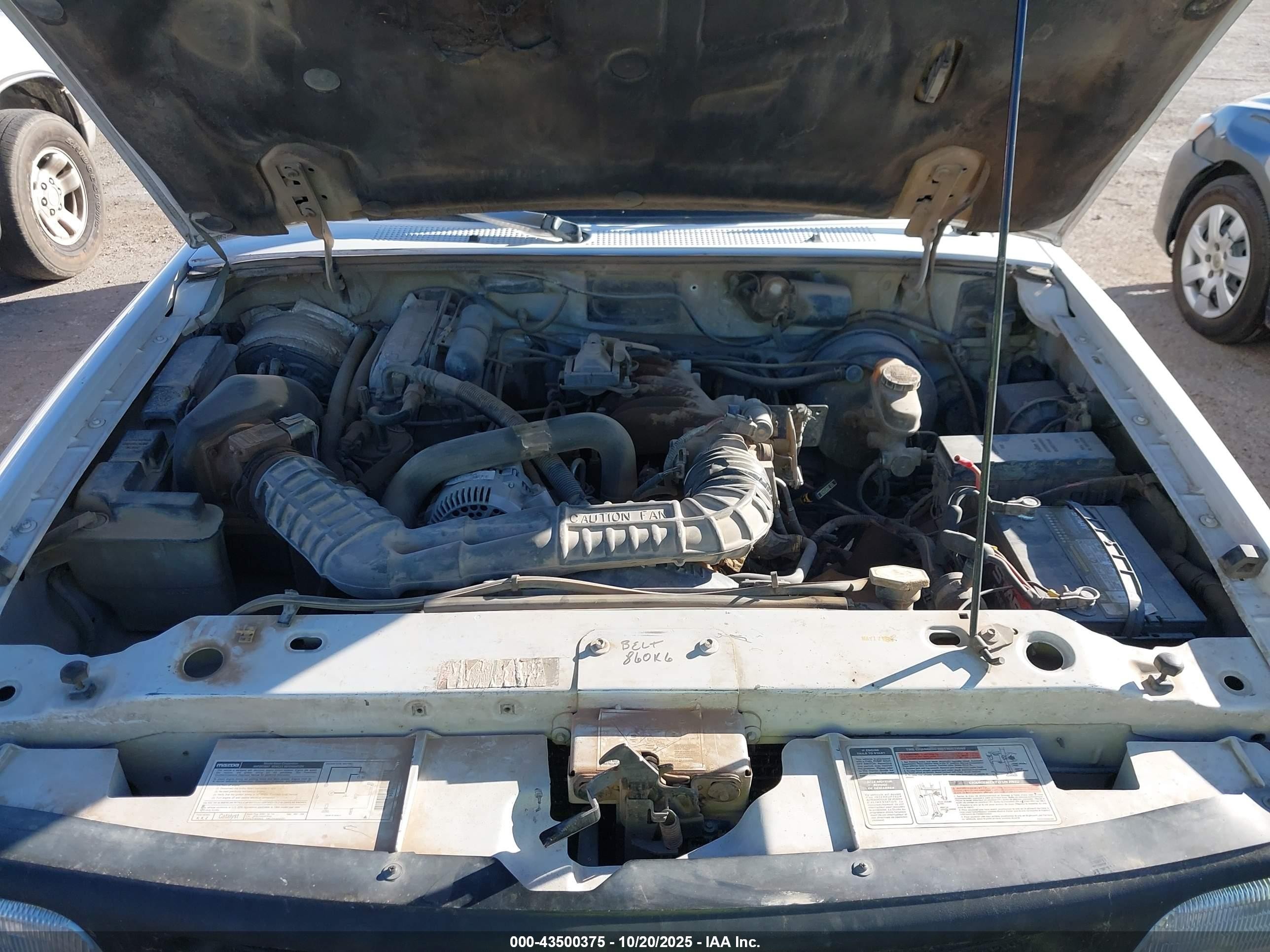 1994 Mazda B3000 Cab Plus White vin: 4F4CR16U4RTM79416