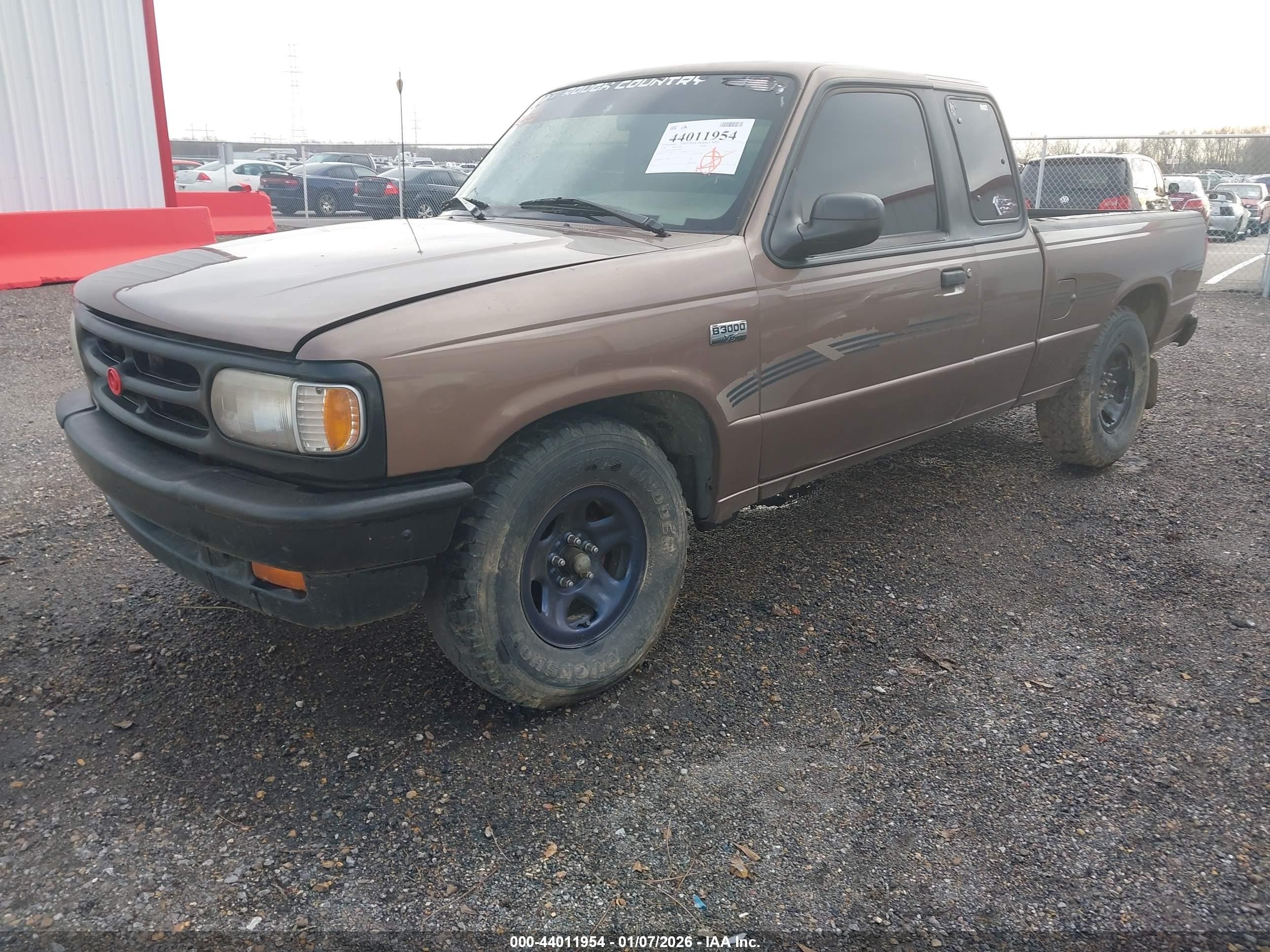 1994 Mazda B3000 Cab Plus Brown vin: 4F4CR16U5RTM93003