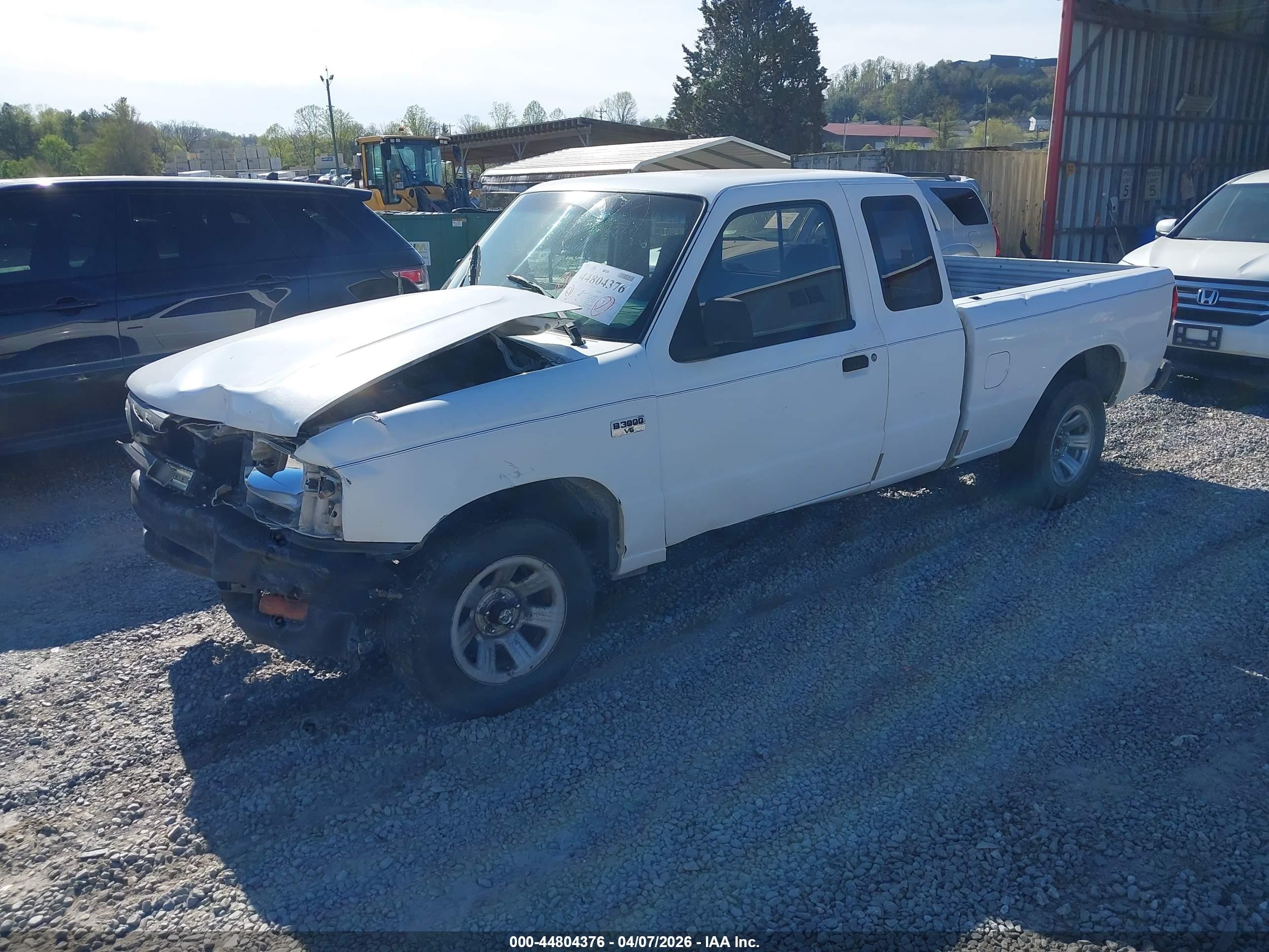 1994 Mazda B3000 Cab Plus Белый vin: 4F4CR16U6RTM92023