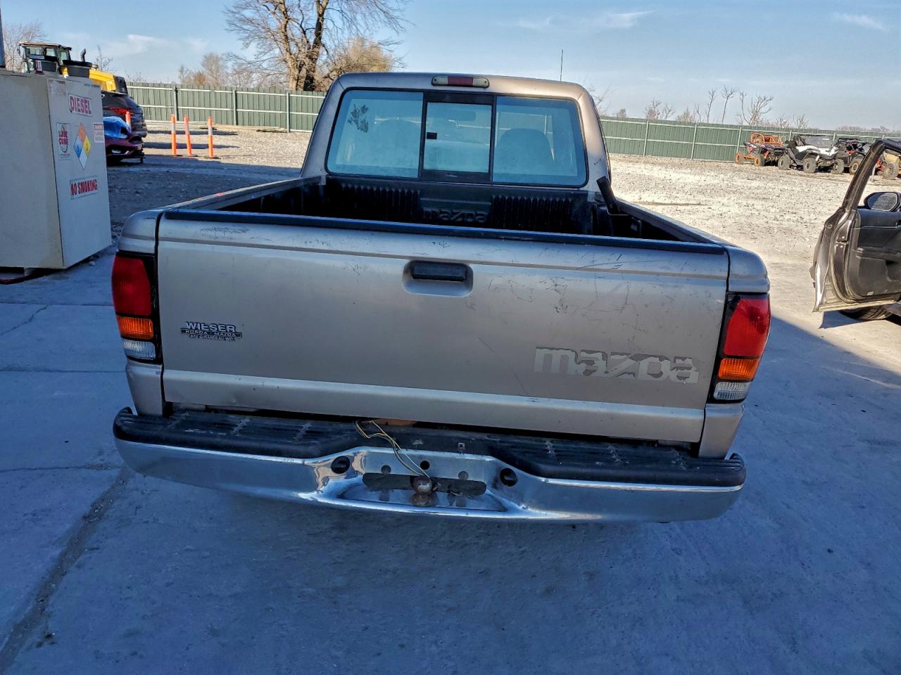 1996 Mazda B3000 Cab Plus Tan vin: 4F4CR16U6TTM13831