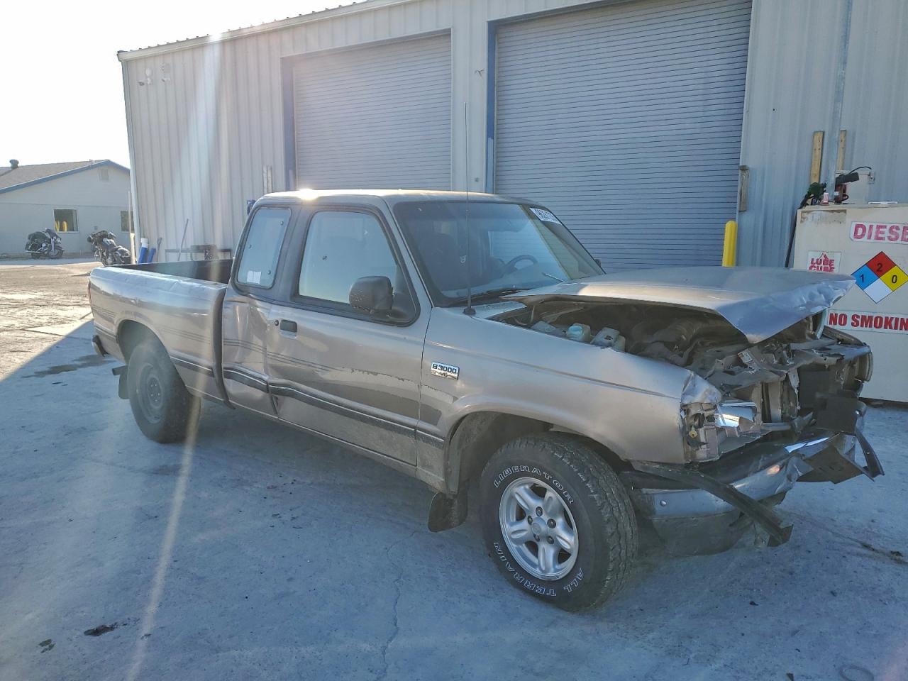 1996 Mazda B3000 Cab Plus Tan vin: 4F4CR16U6TTM13831