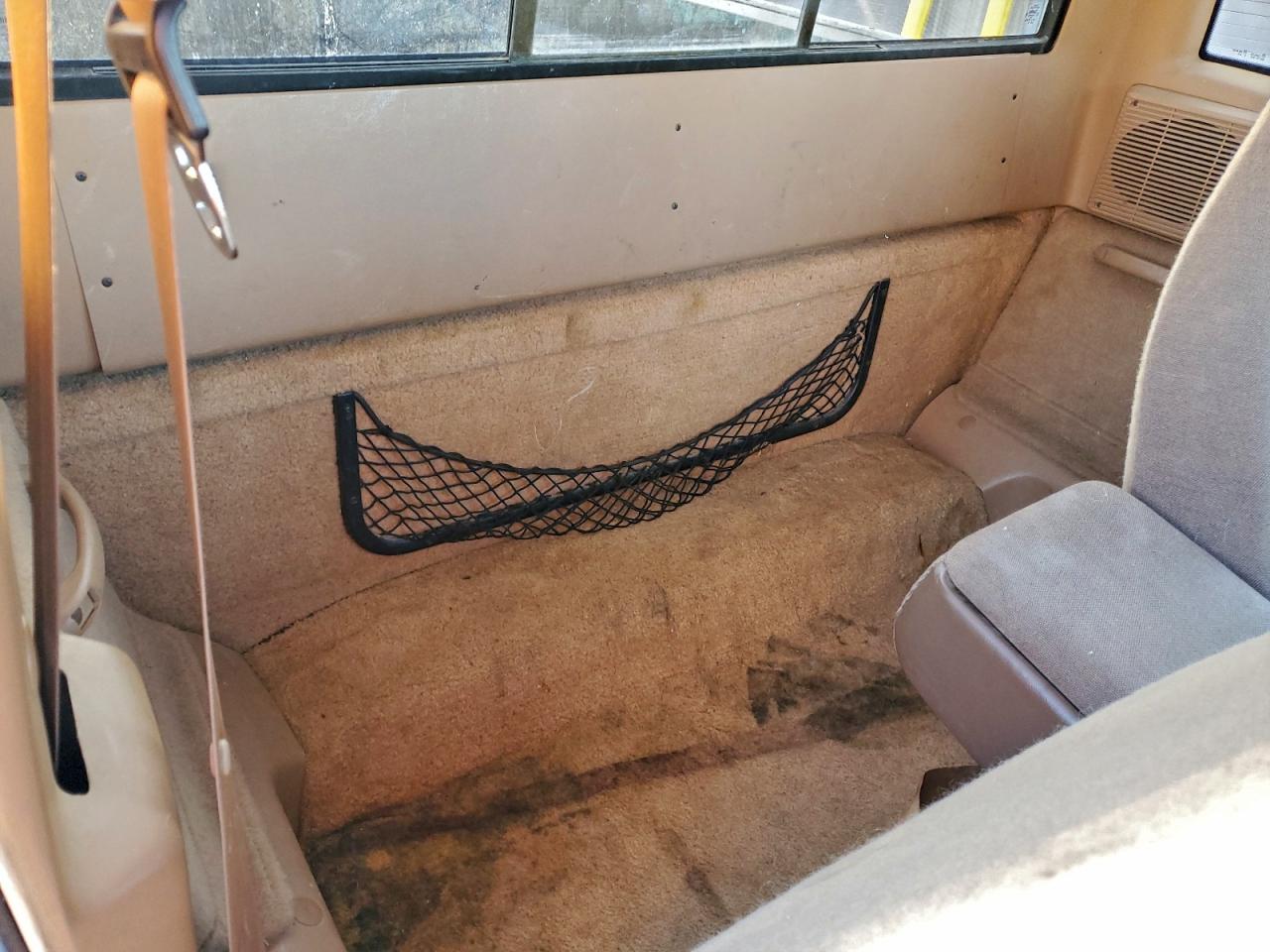 1996 Mazda B3000 Cab Plus Tan vin: 4F4CR16U6TTM13831