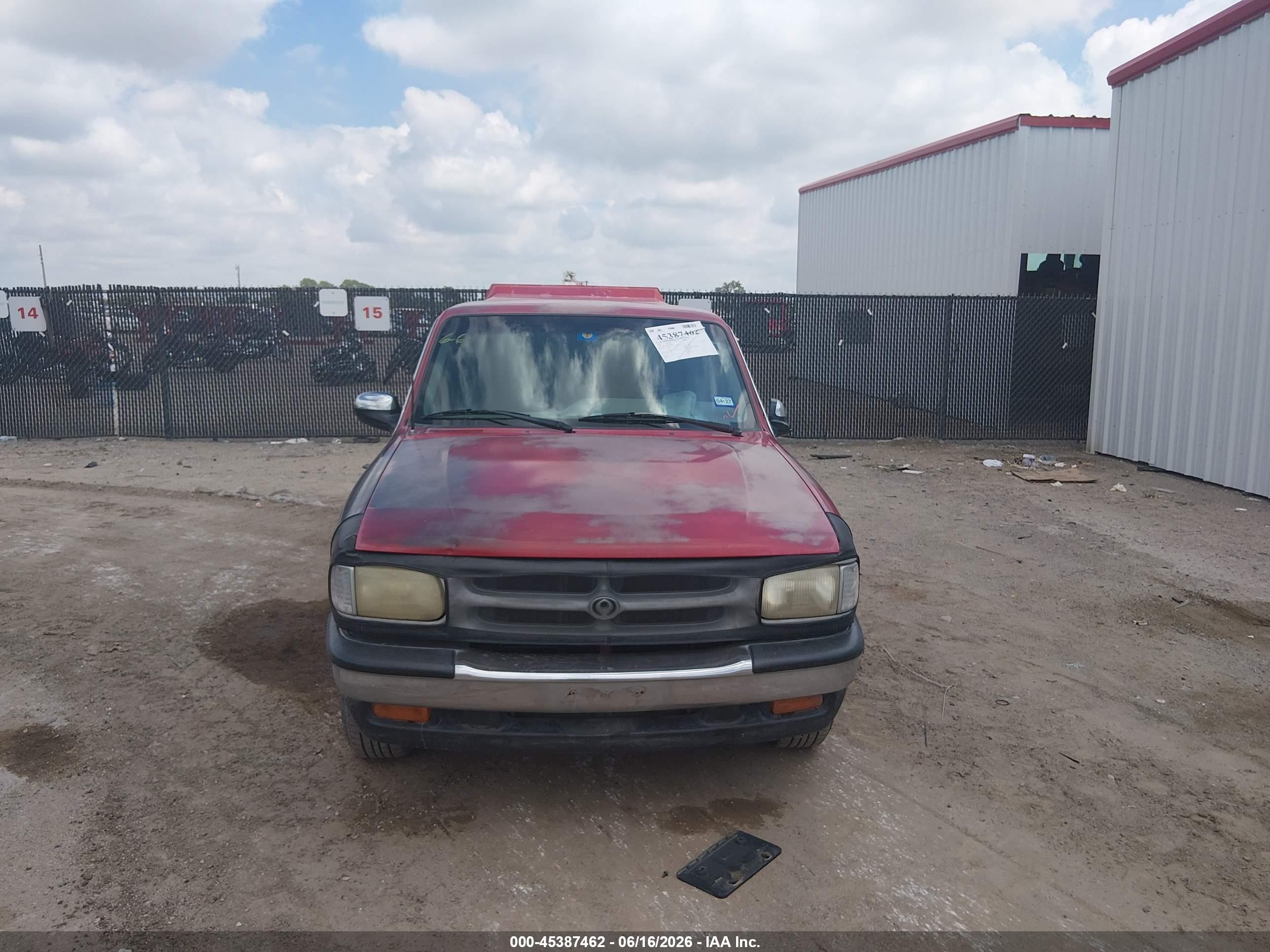 1994 Mazda B4000 Cab Plus Red vin: 4F4CR16X0RTM60047