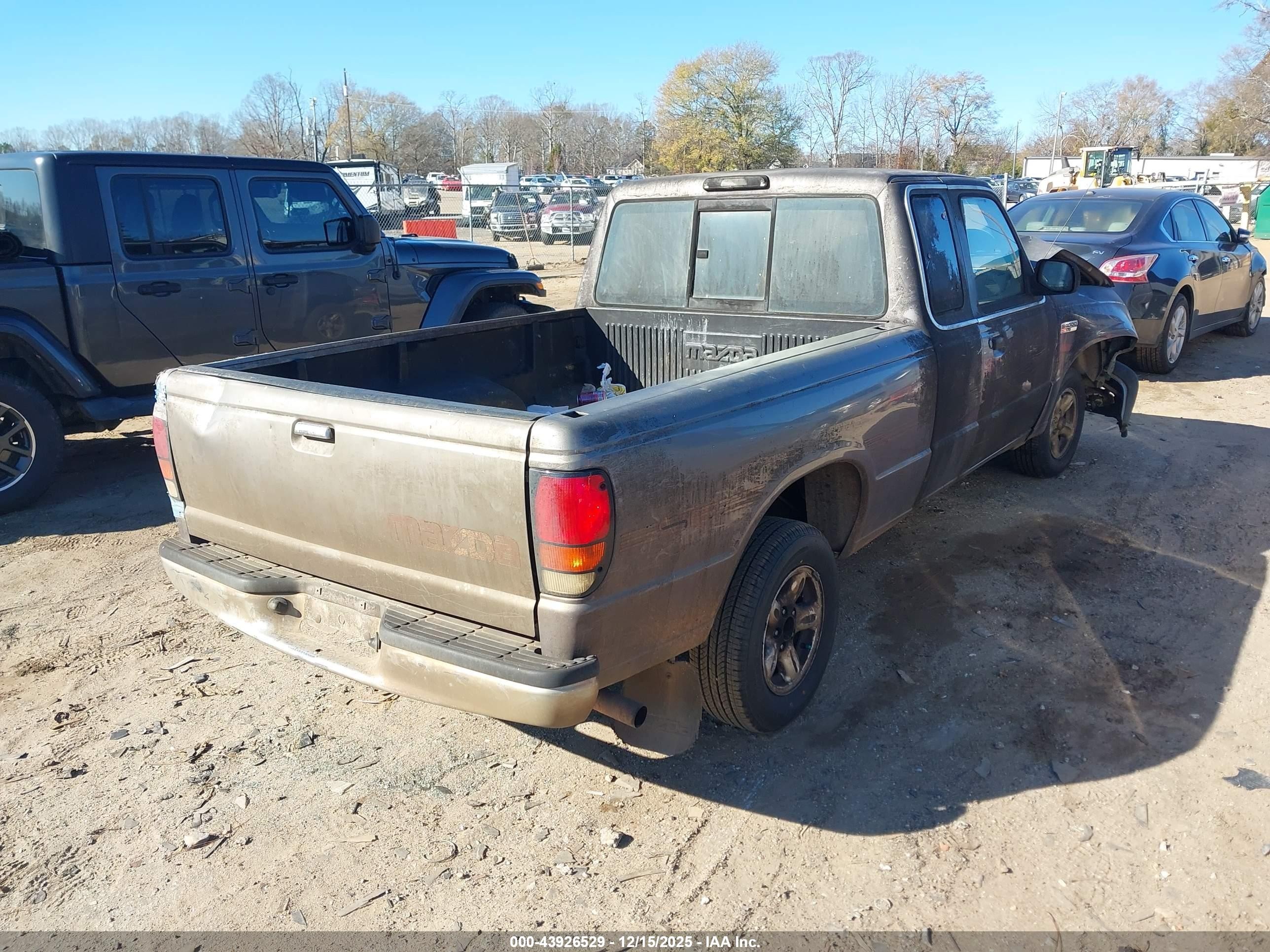 1997 Mazda B4000 Se Gray vin: 4F4CR16X1VTM02717