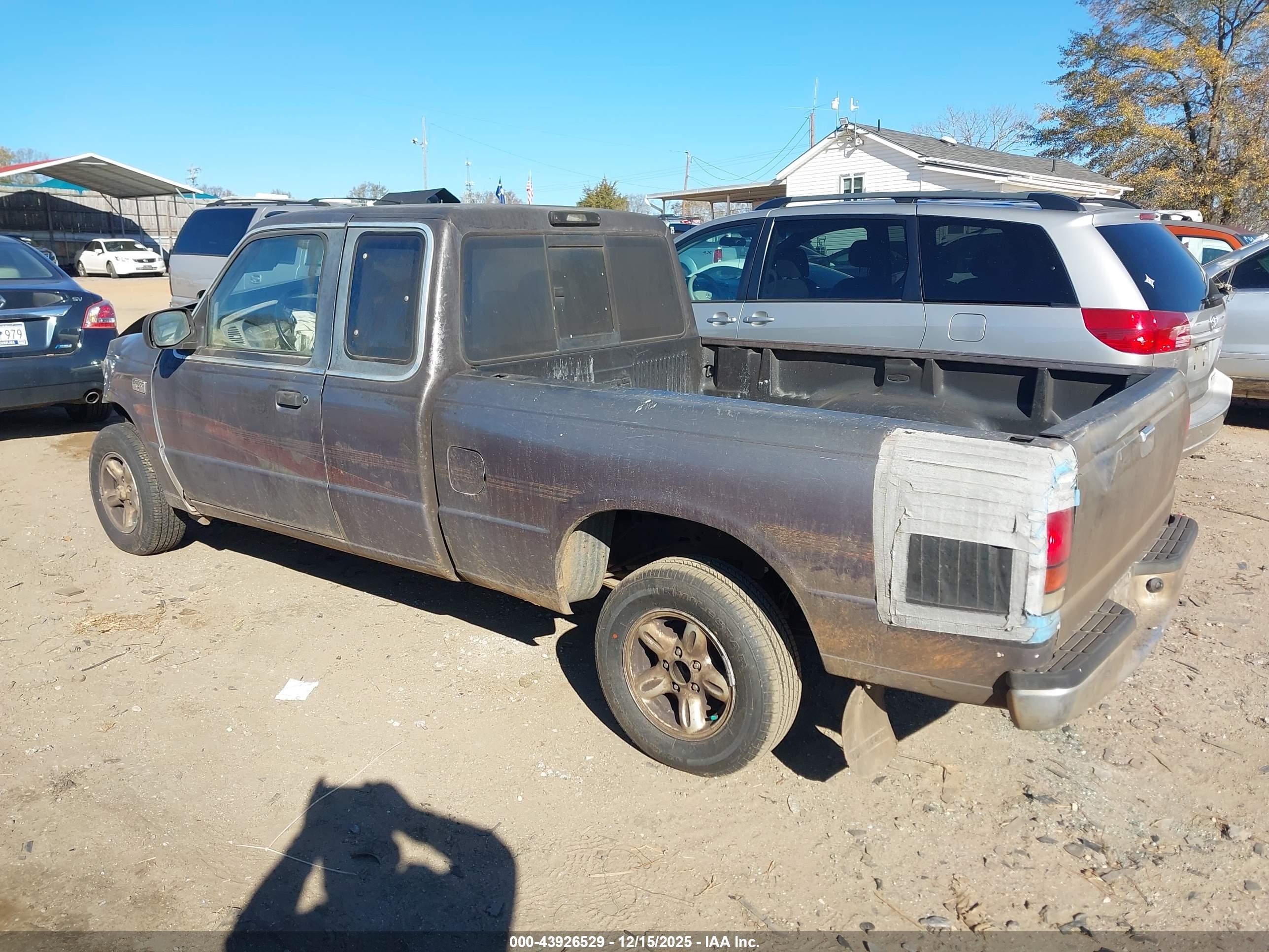1997 Mazda B4000 Se Gray vin: 4F4CR16X1VTM02717