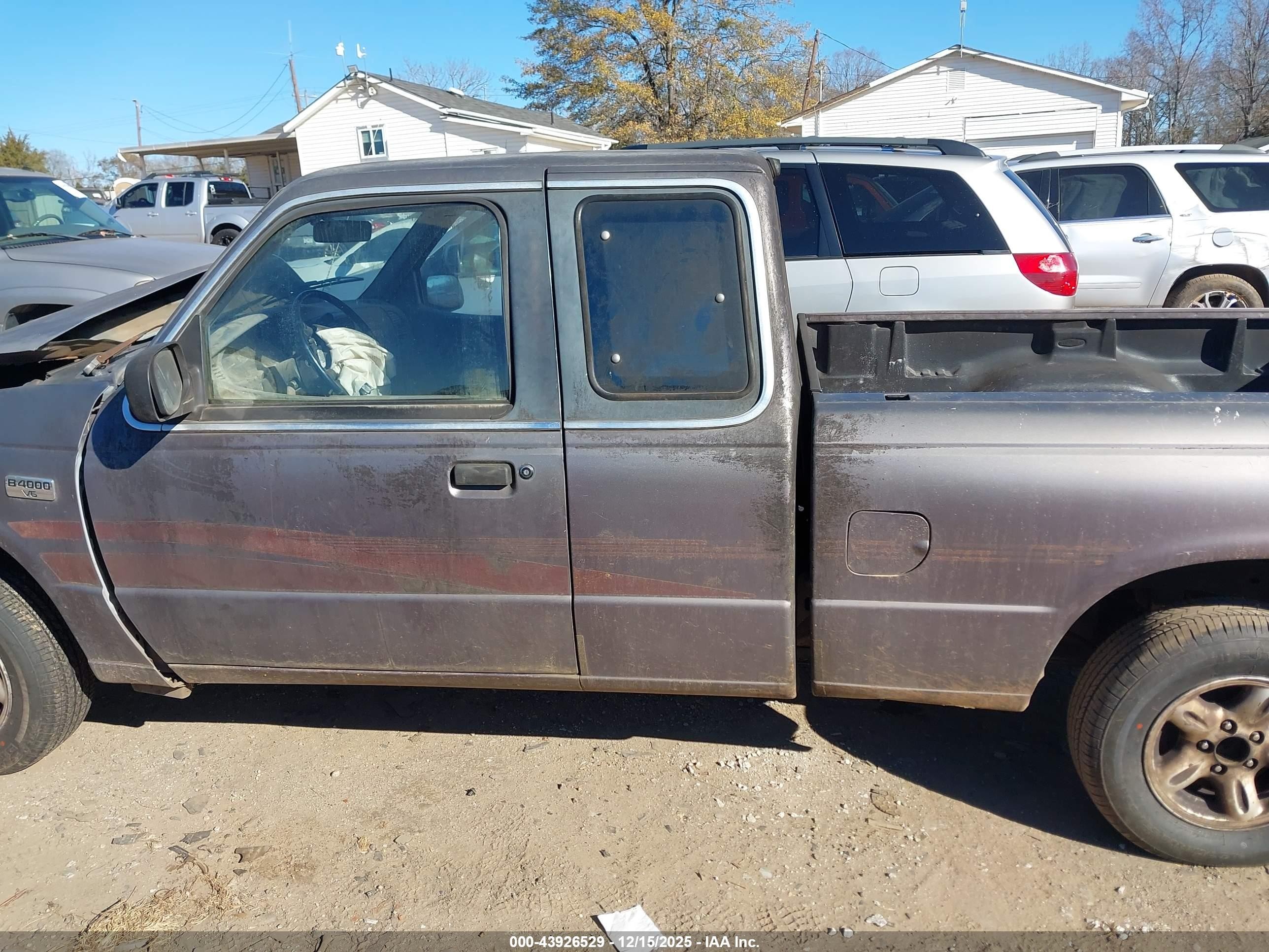 1997 Mazda B4000 Se Gray vin: 4F4CR16X1VTM02717