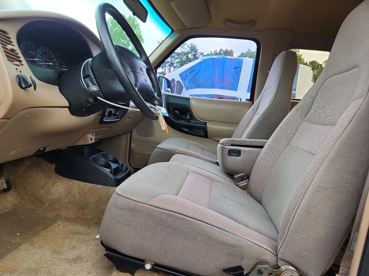 1997 Mazda B4000 Cab Plus Red vin: 4F4CR16X5VTM26910