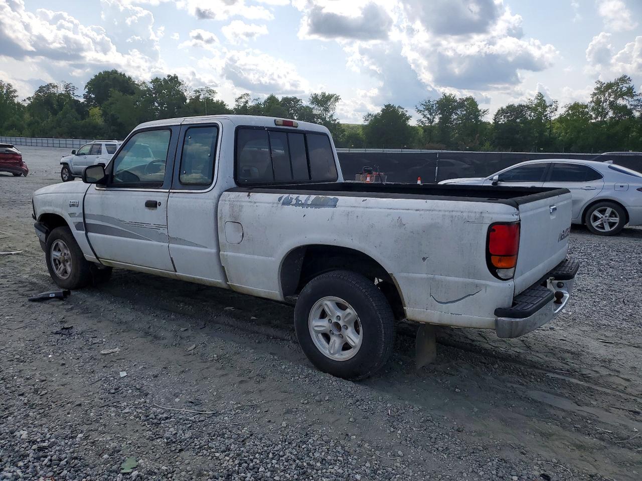 1997 Mazda B4000 Cab Plus White vin: 4F4CR16X6VTM17651