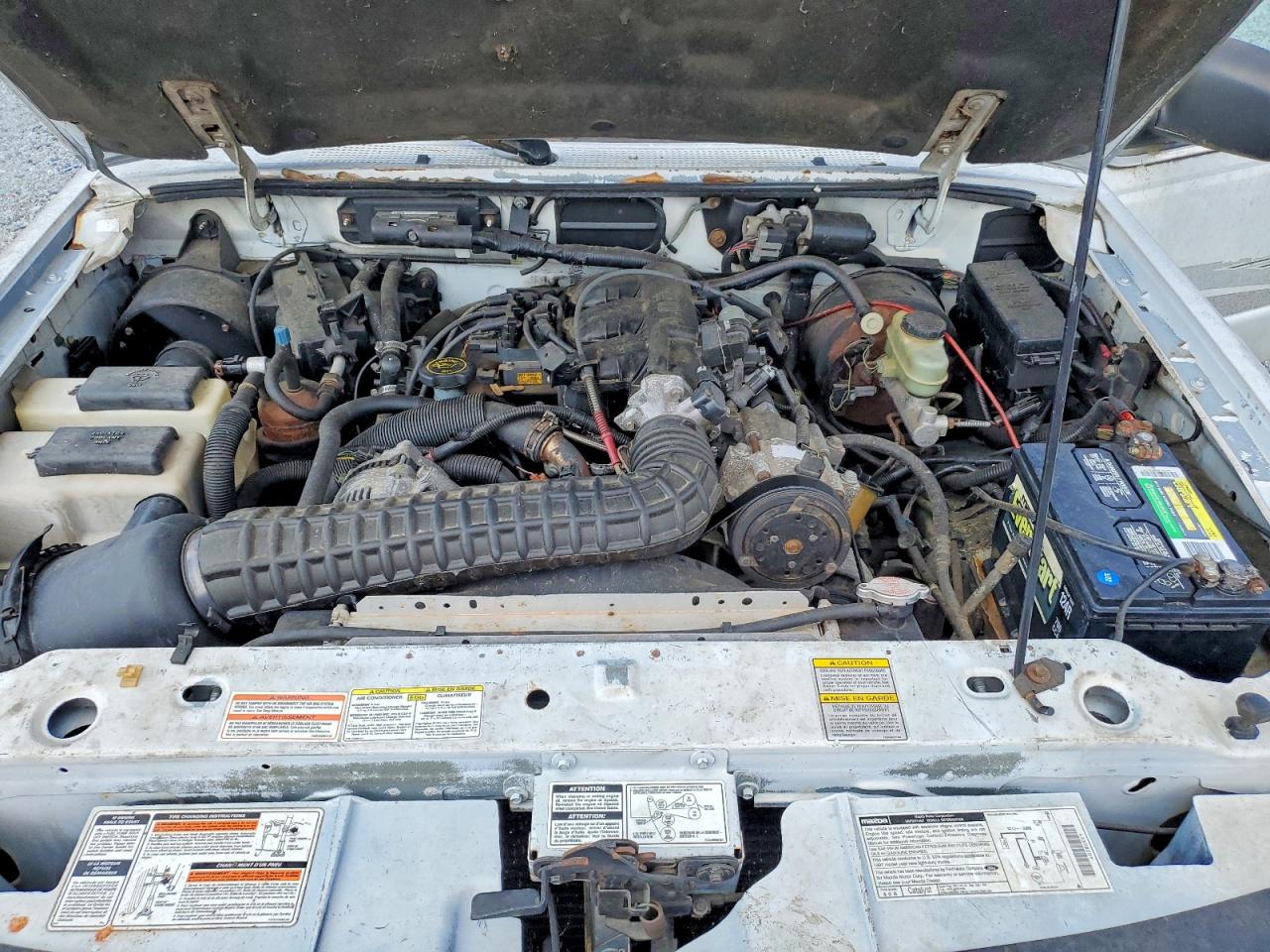 1997 Mazda B4000 Cab Plus White vin: 4F4CR16X6VTM17651