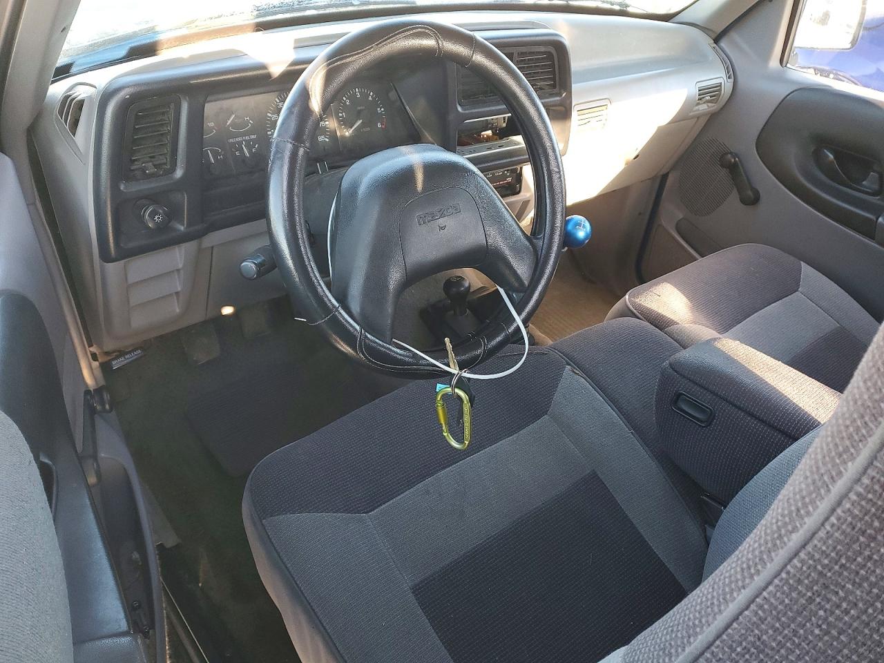 1994 Mazda B3000 Blue vin: 4F4CR17U0RTN08473