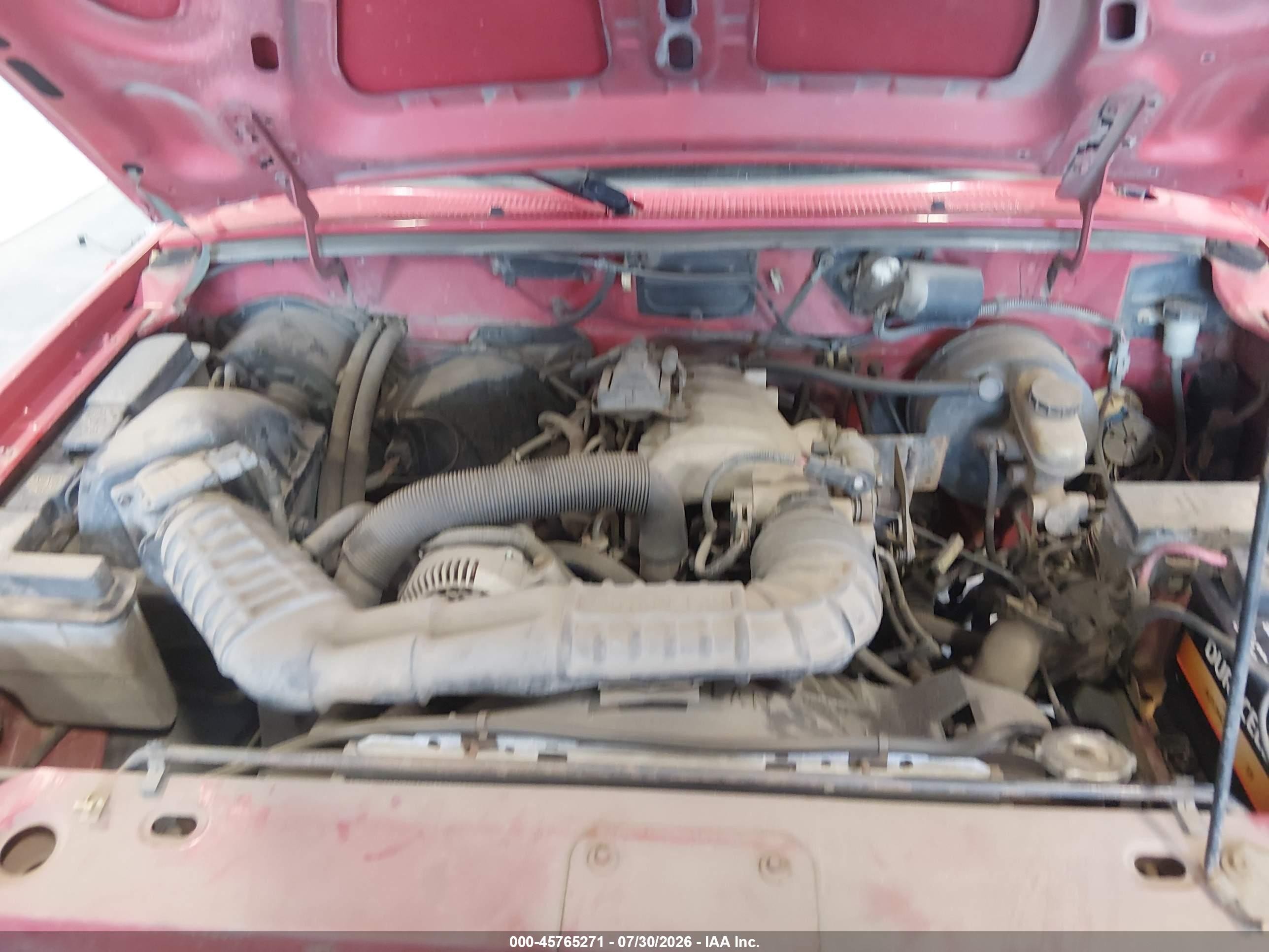 1994 Mazda B3000 Cab Plus Red vin: 4F4CR17U8RTN07782