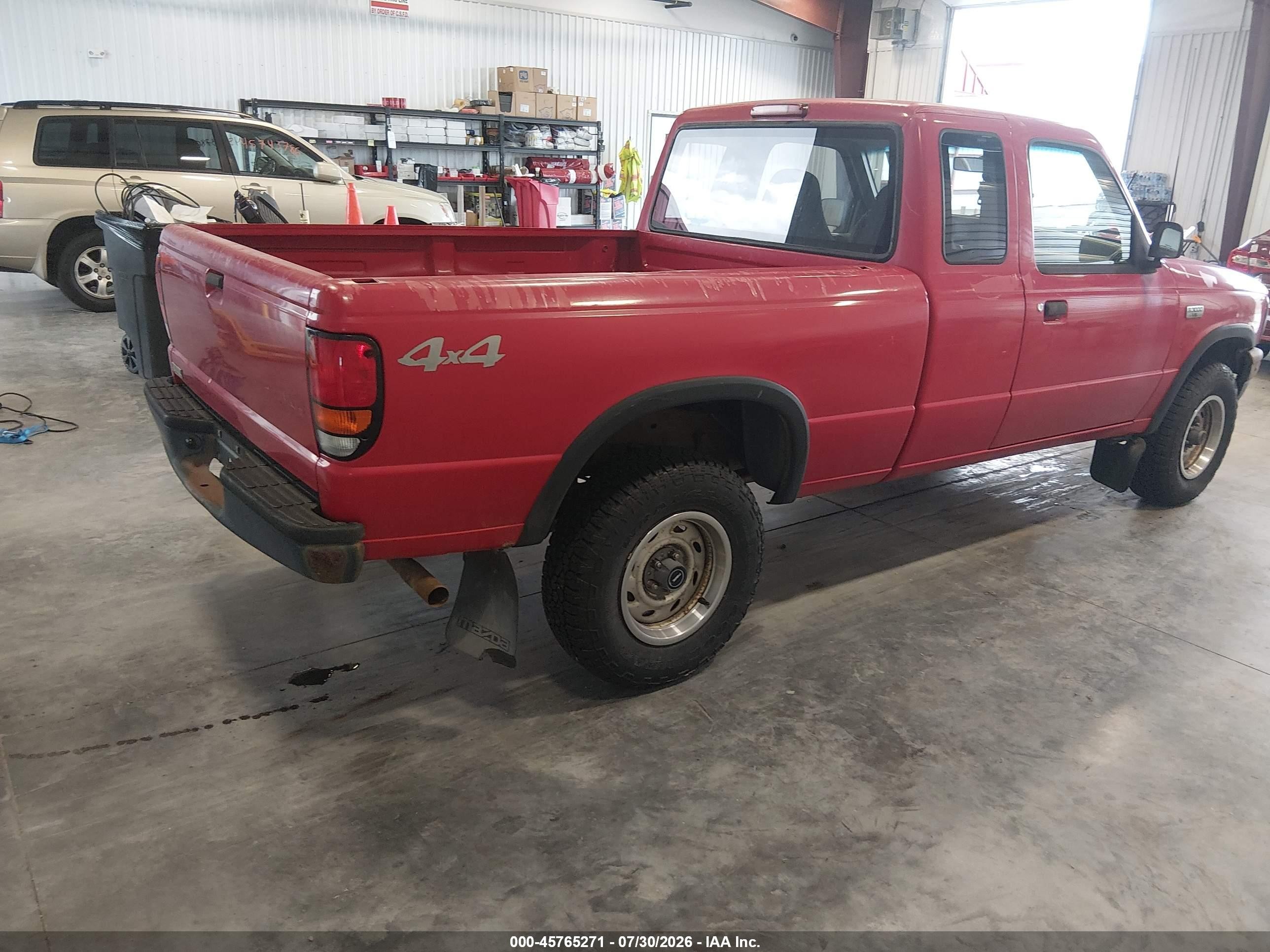 1994 Mazda B3000 Cab Plus Red vin: 4F4CR17U8RTN07782