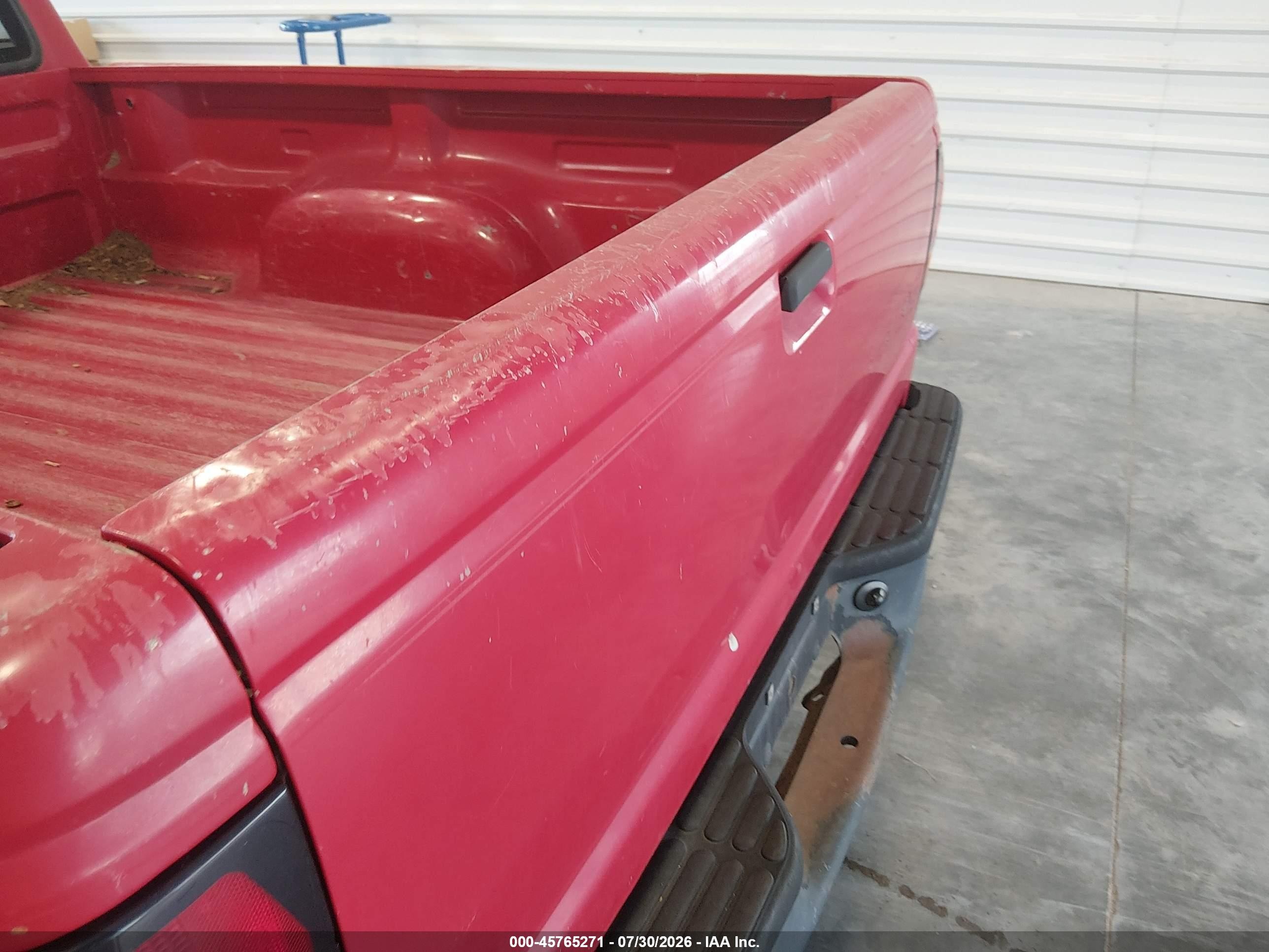 1994 Mazda B3000 Cab Plus Red vin: 4F4CR17U8RTN07782