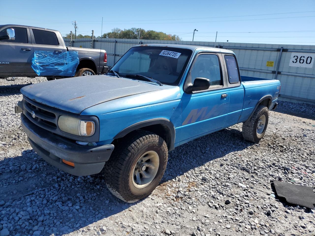 4F4DR17X1RTM64689