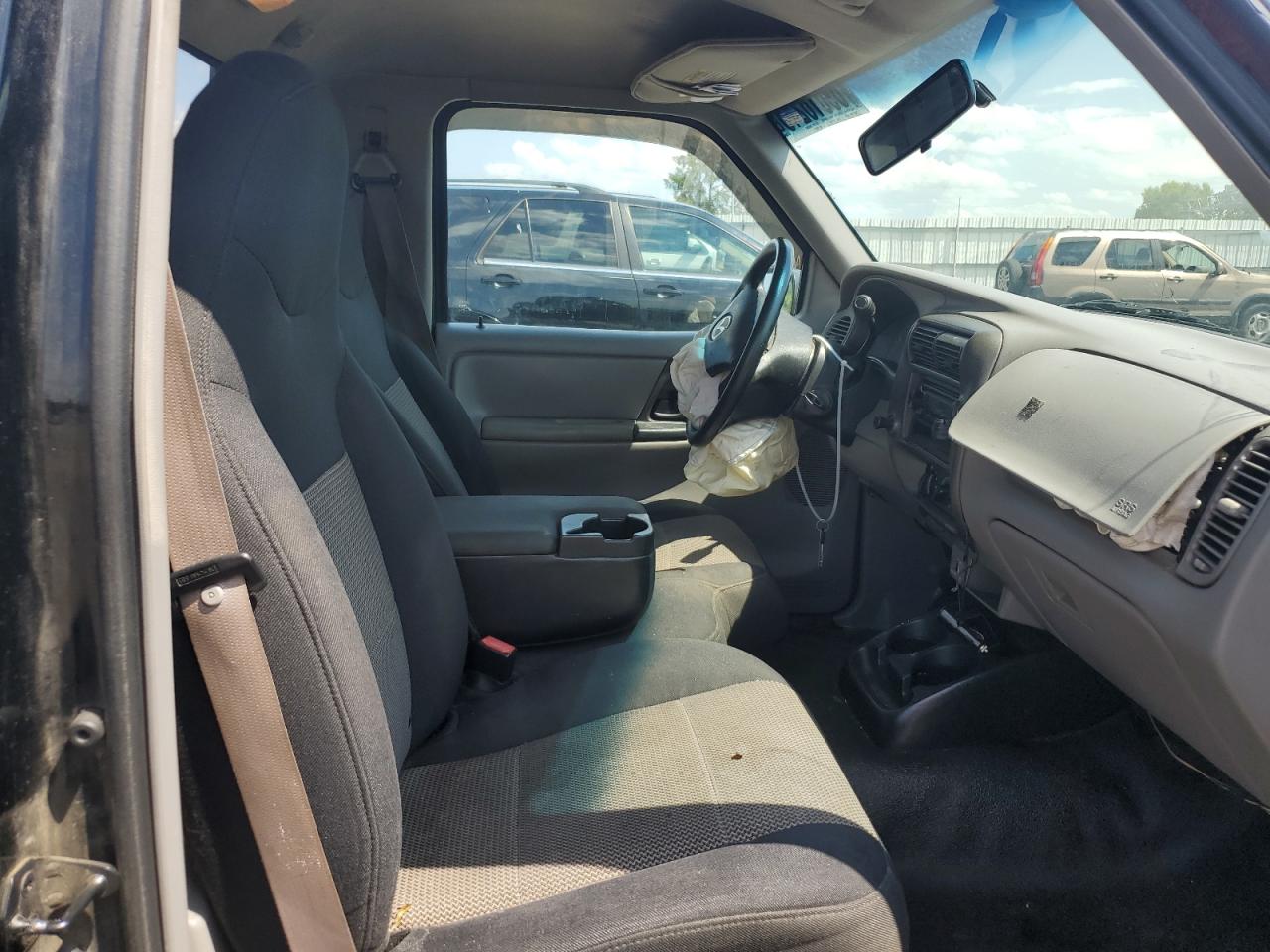 2001 Mazda B2500 Black vin: 4F4YR12C01TM04333