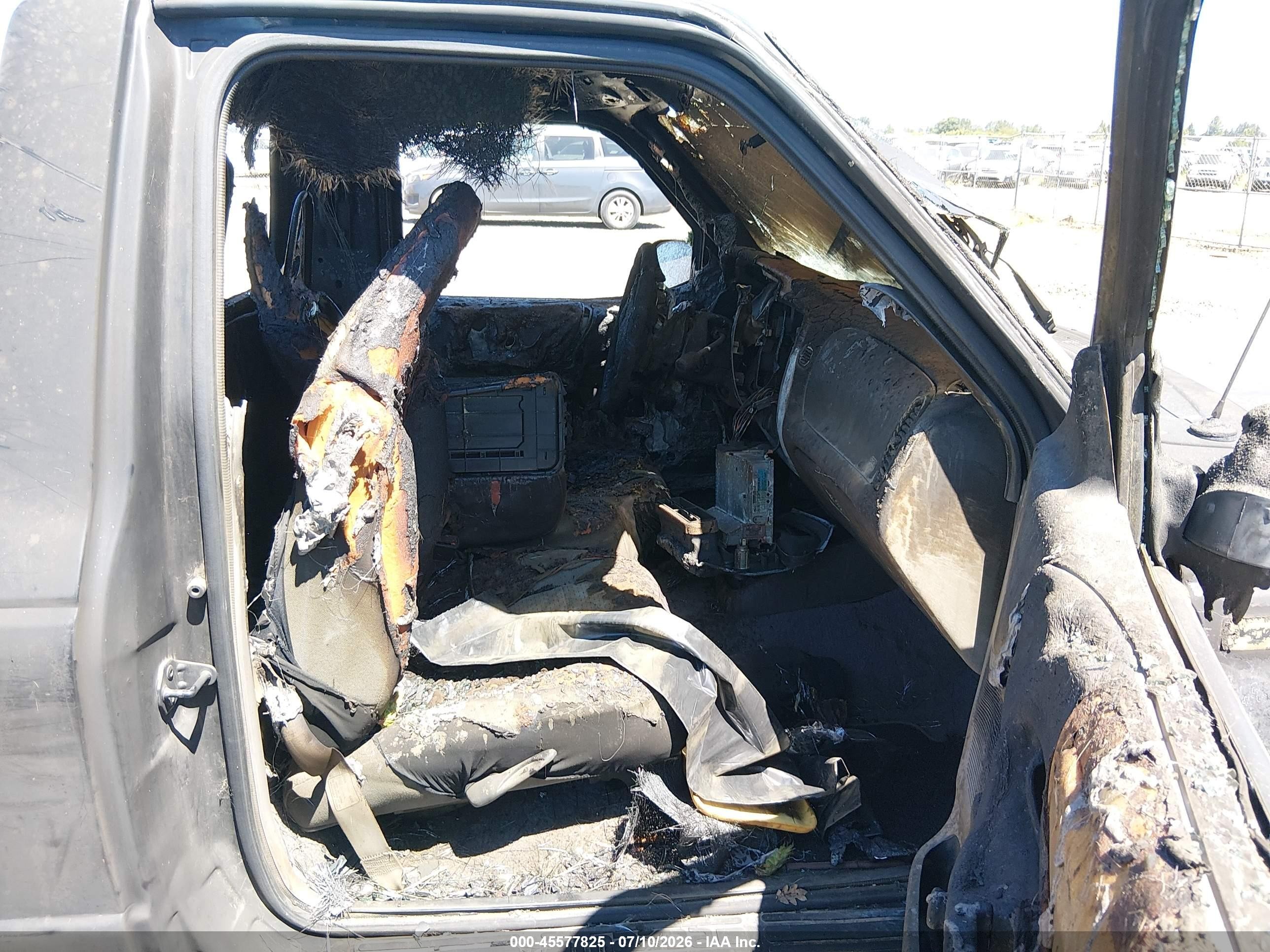 1999 Mazda B2500 Se/sx/tl Black vin: 4F4YR12C0XTM24011