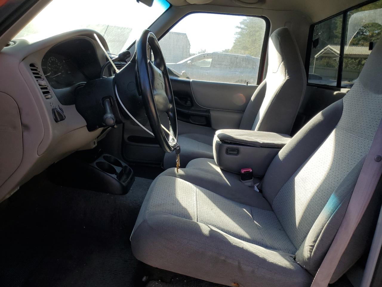 1999 Mazda B2500 Burgundy vin: 4F4YR12C0XTM27653