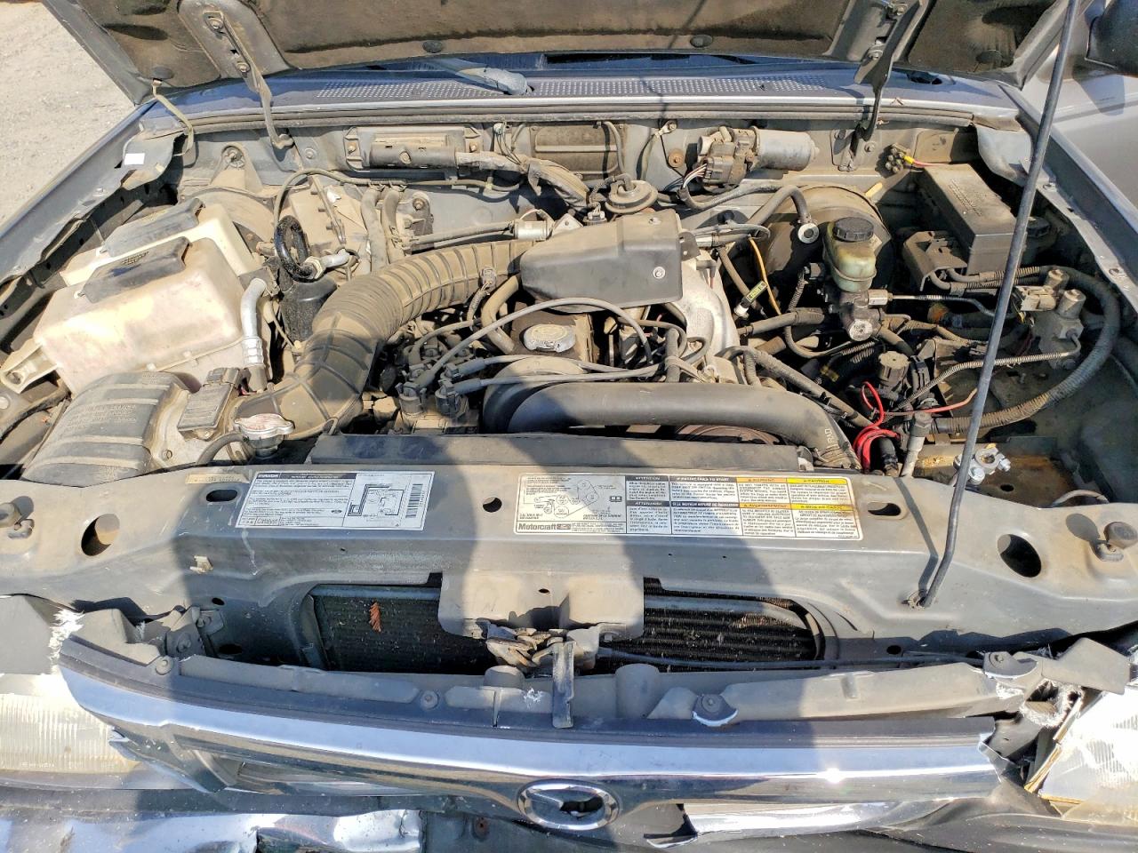 1999 Mazda B2500 Серый vin: 4F4YR12C1XTM21540