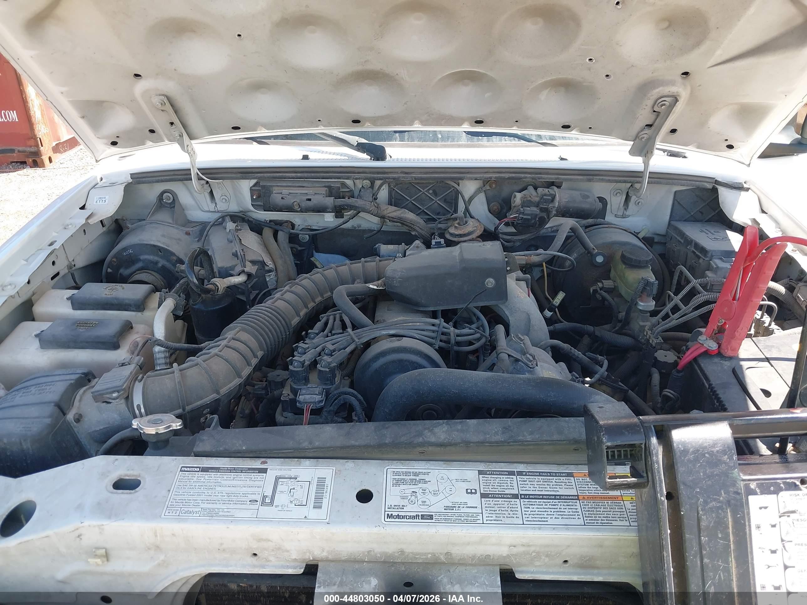 2001 Mazda B2300 Se/sx White vin: 4F4YR12C21TM04379