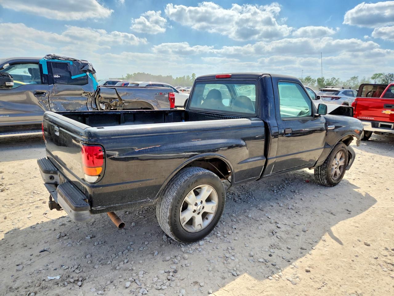 1999 Mazda B2500 Черный vin: 4F4YR12C2XTM21840