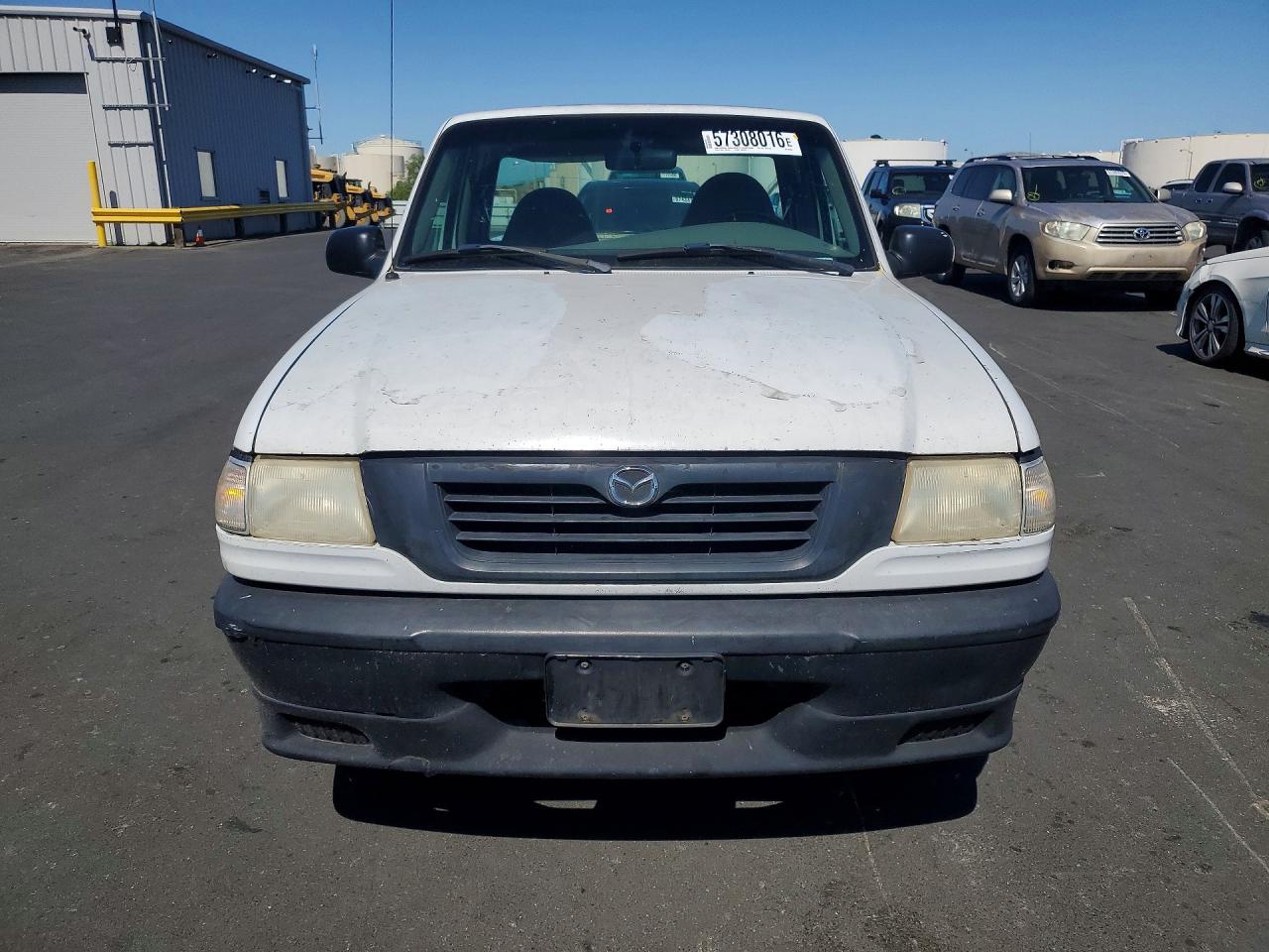 1999 Mazda B2500 White vin: 4F4YR12C2XTM32868