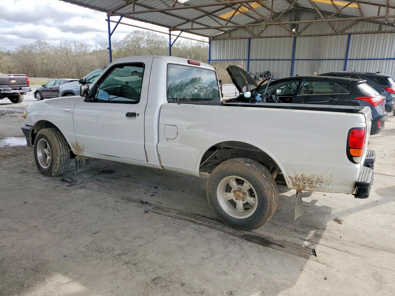 1999 Mazda B2500 White vin: 4F4YR12C2XTM33325