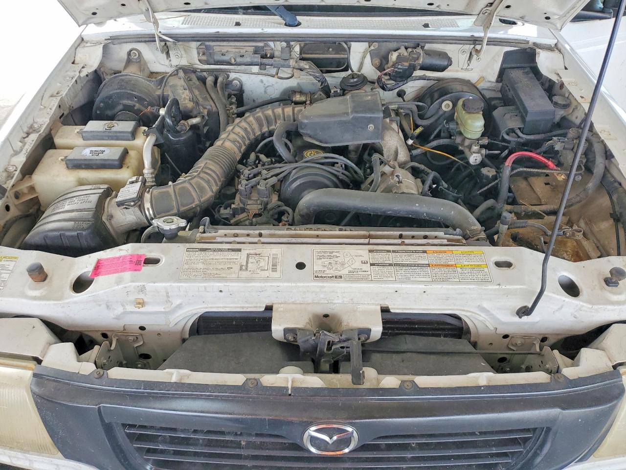 1999 Mazda B2500 White vin: 4F4YR12C2XTM33325
