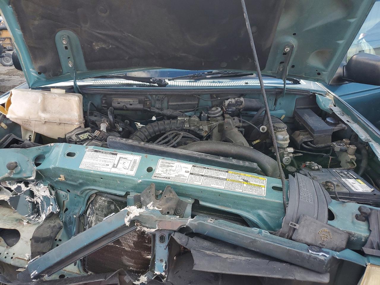 1999 Mazda B2500 Зеленый vin: 4F4YR12C2XTM44633