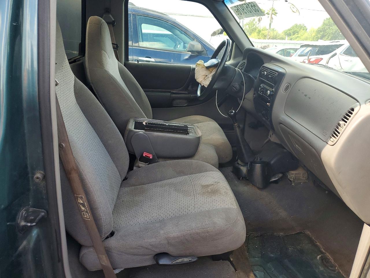 1999 Mazda B2500 Зеленый vin: 4F4YR12C2XTM44633